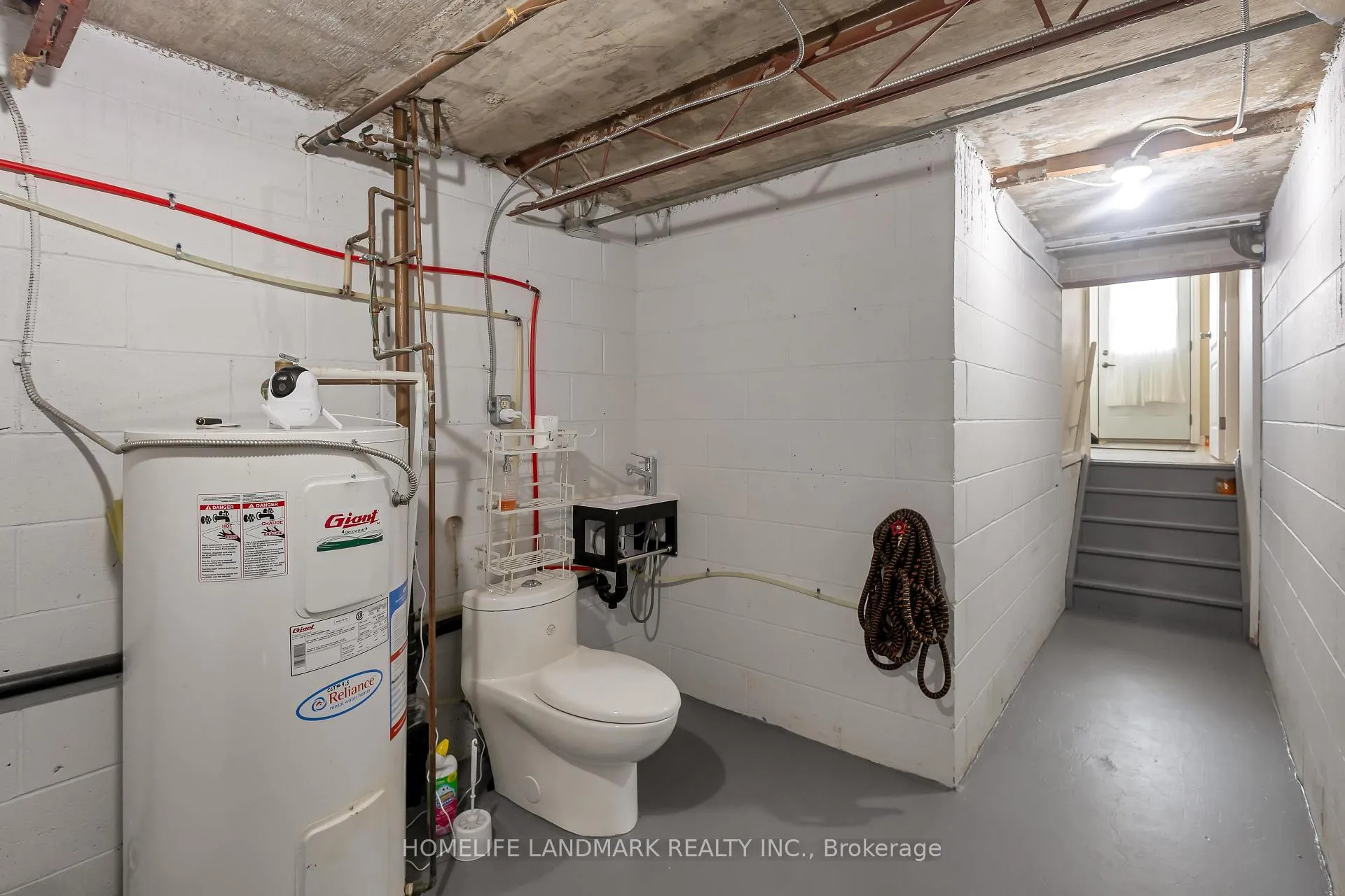 Photo 20 of Unit 28, 35 Breckenridge Drive, Kitchener — HOMEH