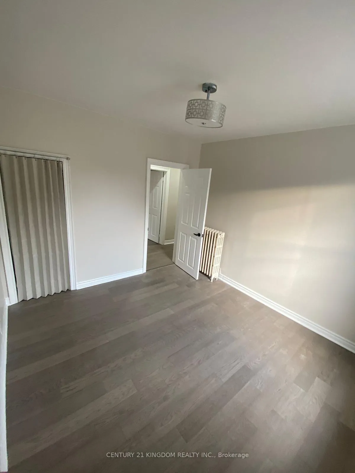 Photo 7 of Unit Upper, 201 Albert Street, Oshawa, Central — HOMEH