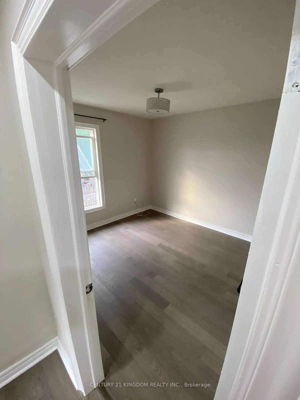 Photo 8 of Unit Upper, 201 Albert Street, Oshawa, Central — HOMEH
