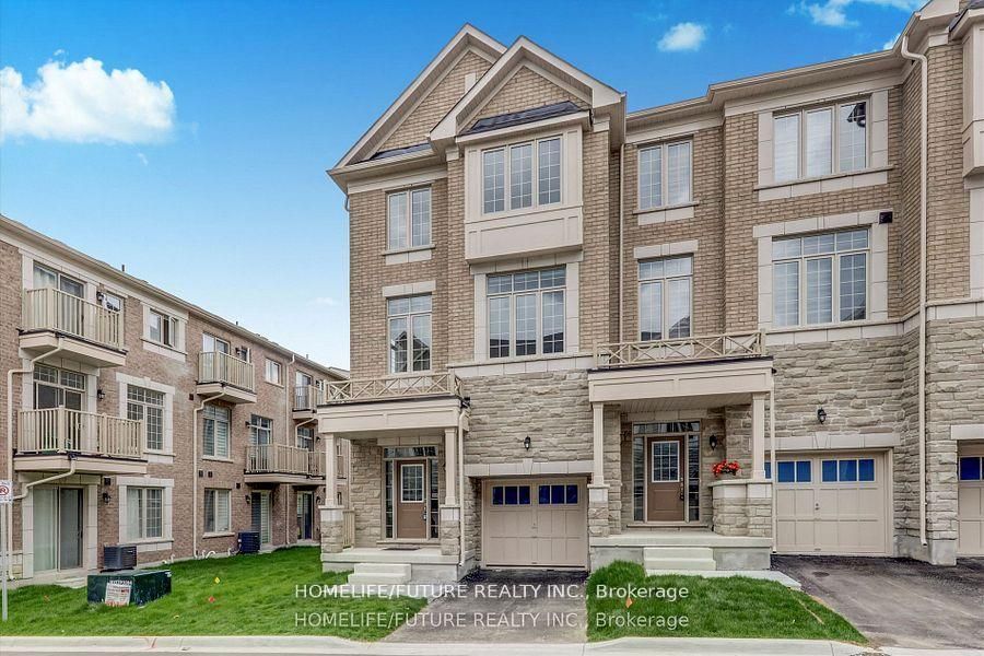 Photo 1 of 26 Thomas Hope Lane, Markham, Cedarwood — HOMEH