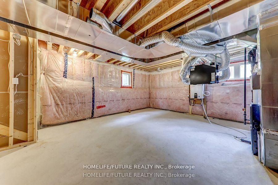 Photo 9 of 26 Thomas Hope Lane, Markham, Cedarwood — HOMEH
