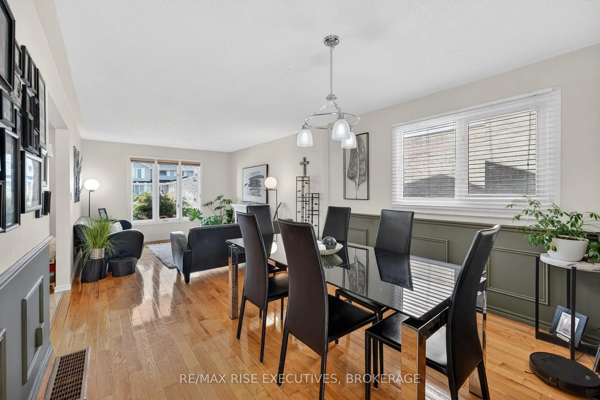 Photo 11 of 880 Lancaster Drive, Kingston, North of Taylor-Kidd Blvd — HOMEH