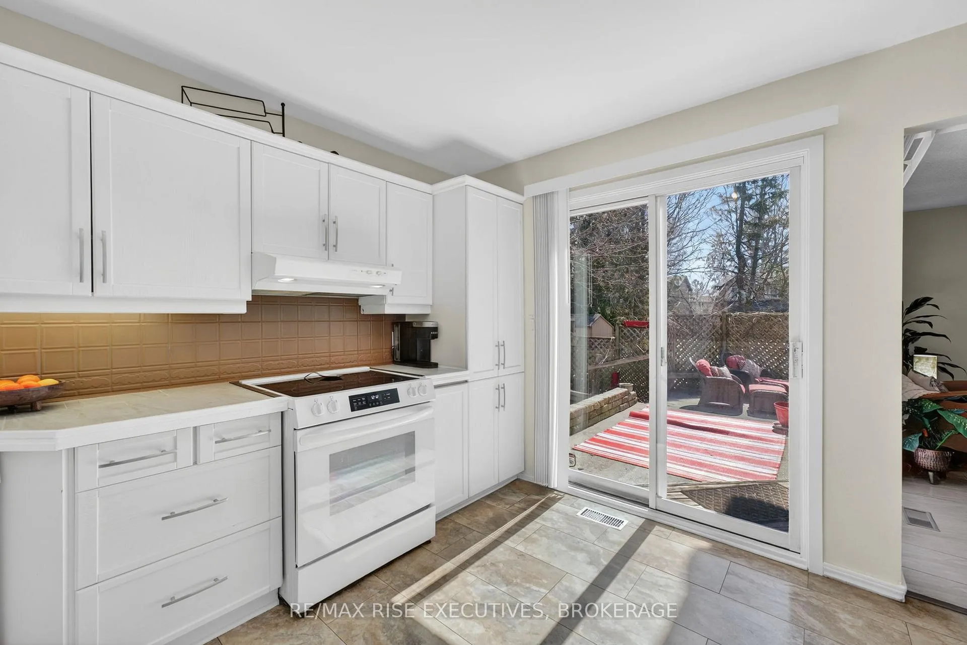 Photo 14 of 880 Lancaster Drive, Kingston, North of Taylor-Kidd Blvd — HOMEH