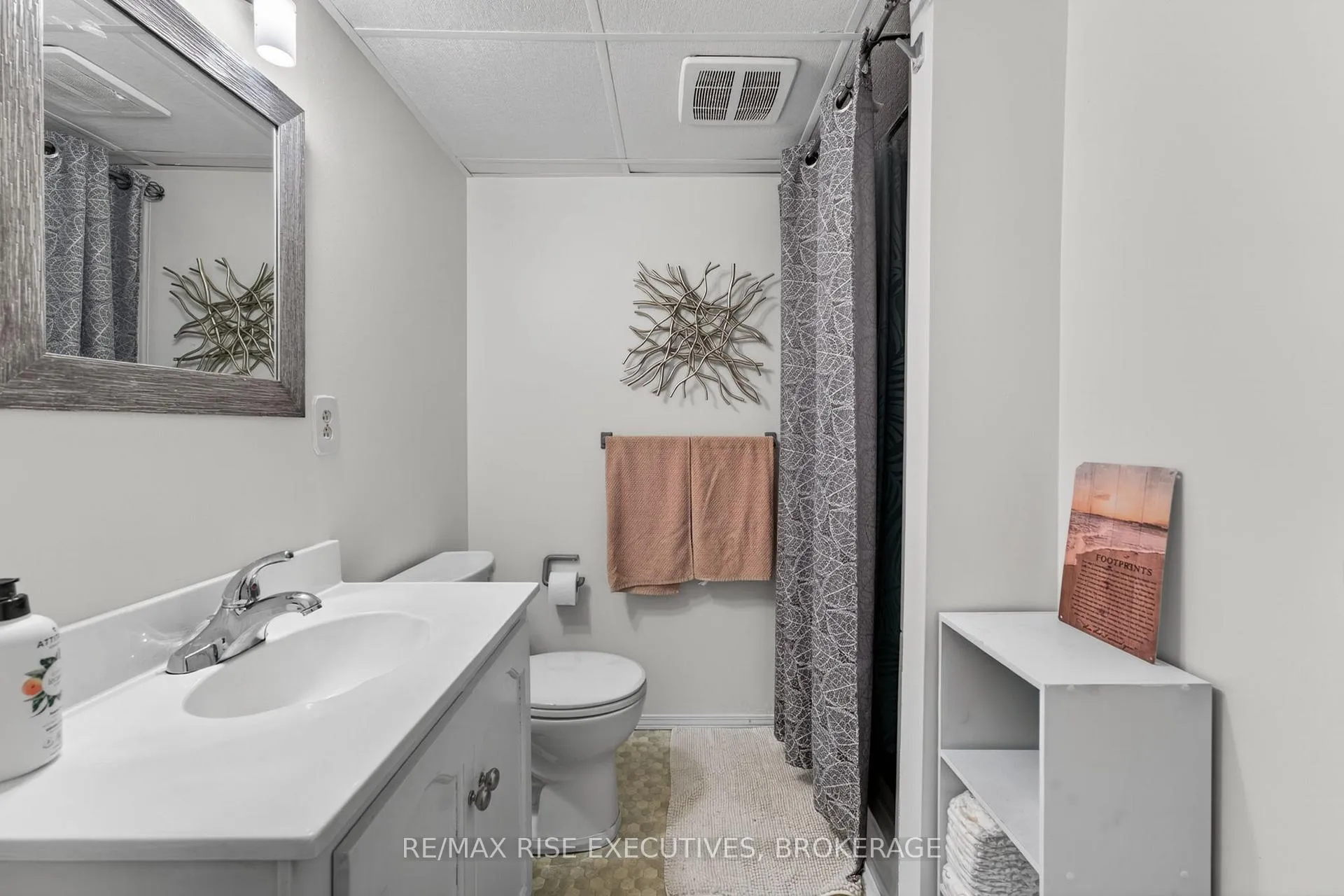 Photo 32 of 880 Lancaster Drive, Kingston, North of Taylor-Kidd Blvd — HOMEH