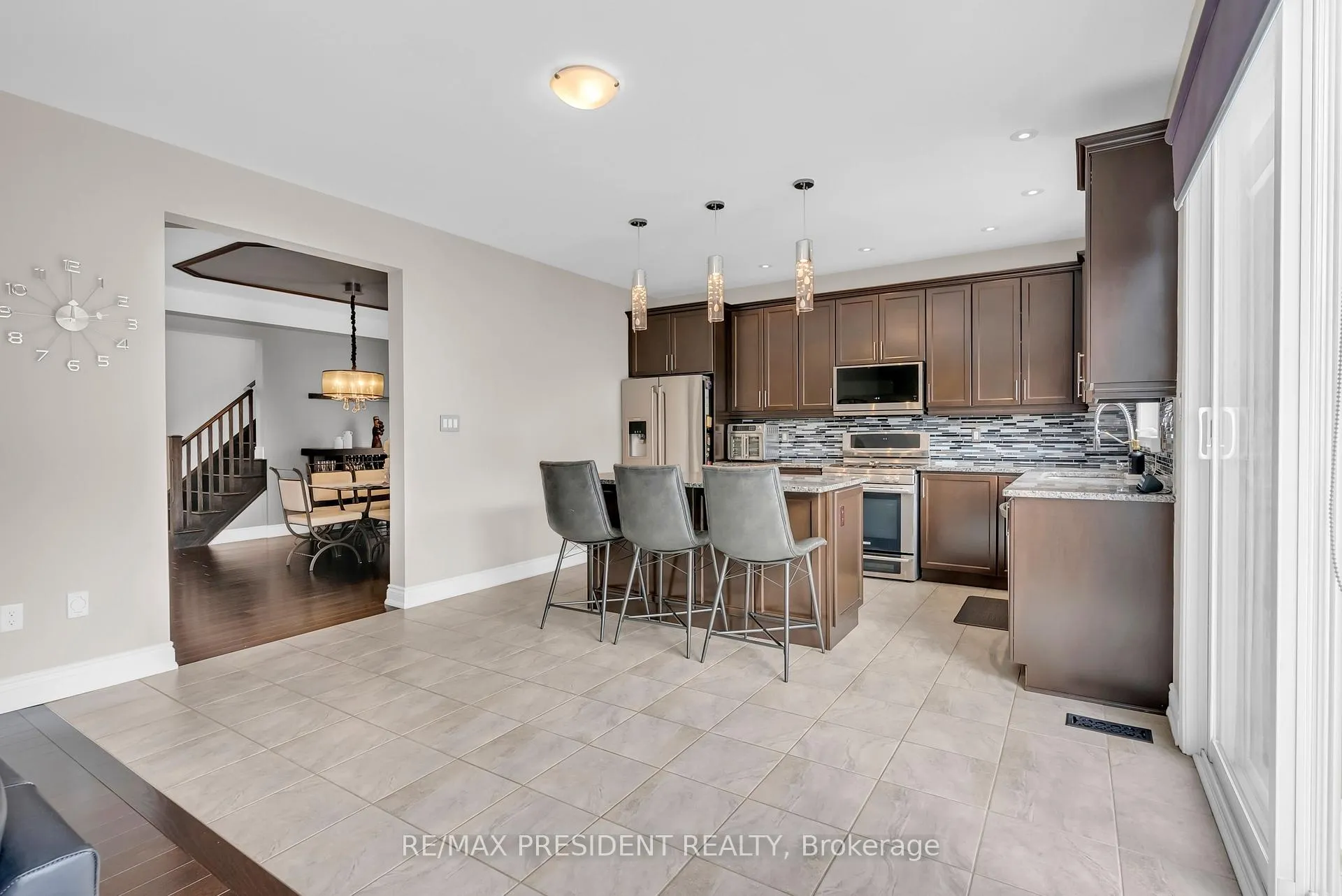 Photo 19 of 306 Pringle Avenue, Milton, Scott — HOMEH