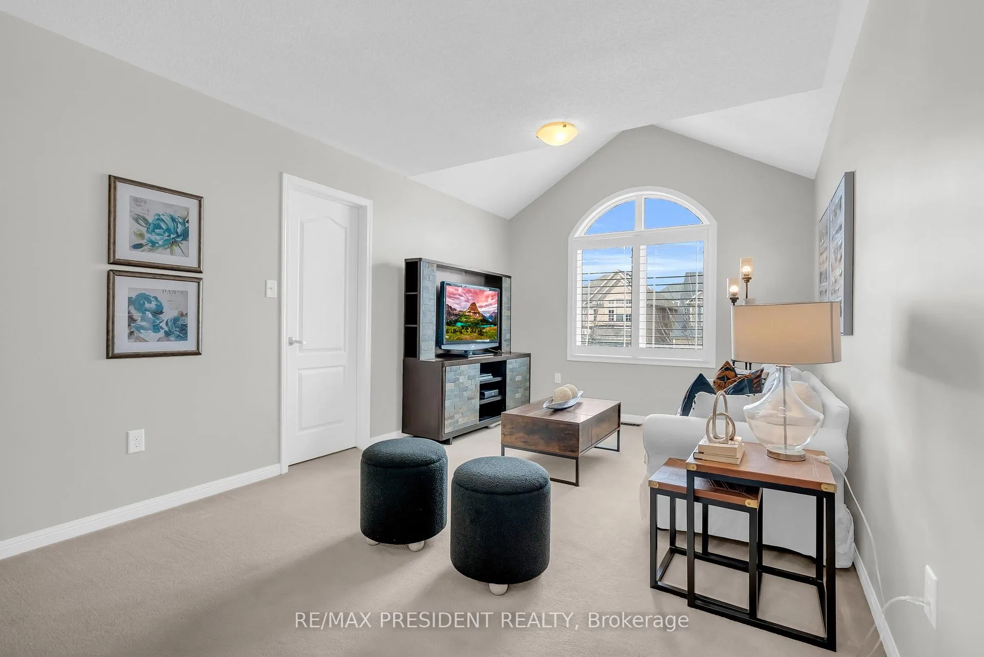 Photo 25 of 306 Pringle Avenue, Milton, Scott — HOMEH