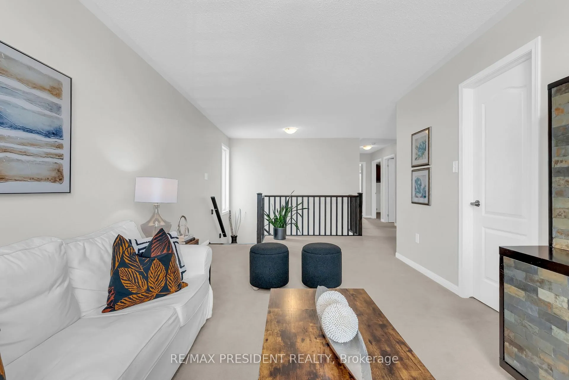 Photo 27 of 306 Pringle Avenue, Milton, Scott — HOMEH