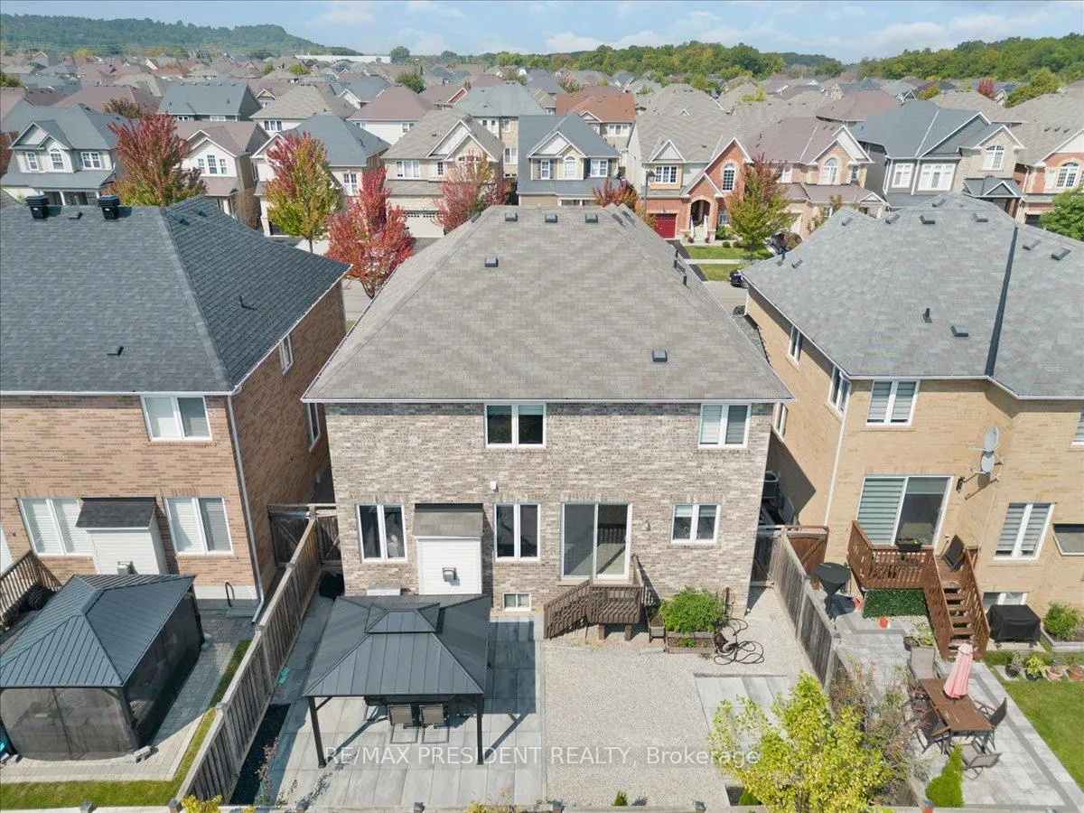 Photo 45 of 306 Pringle Avenue, Milton, Scott — HOMEH