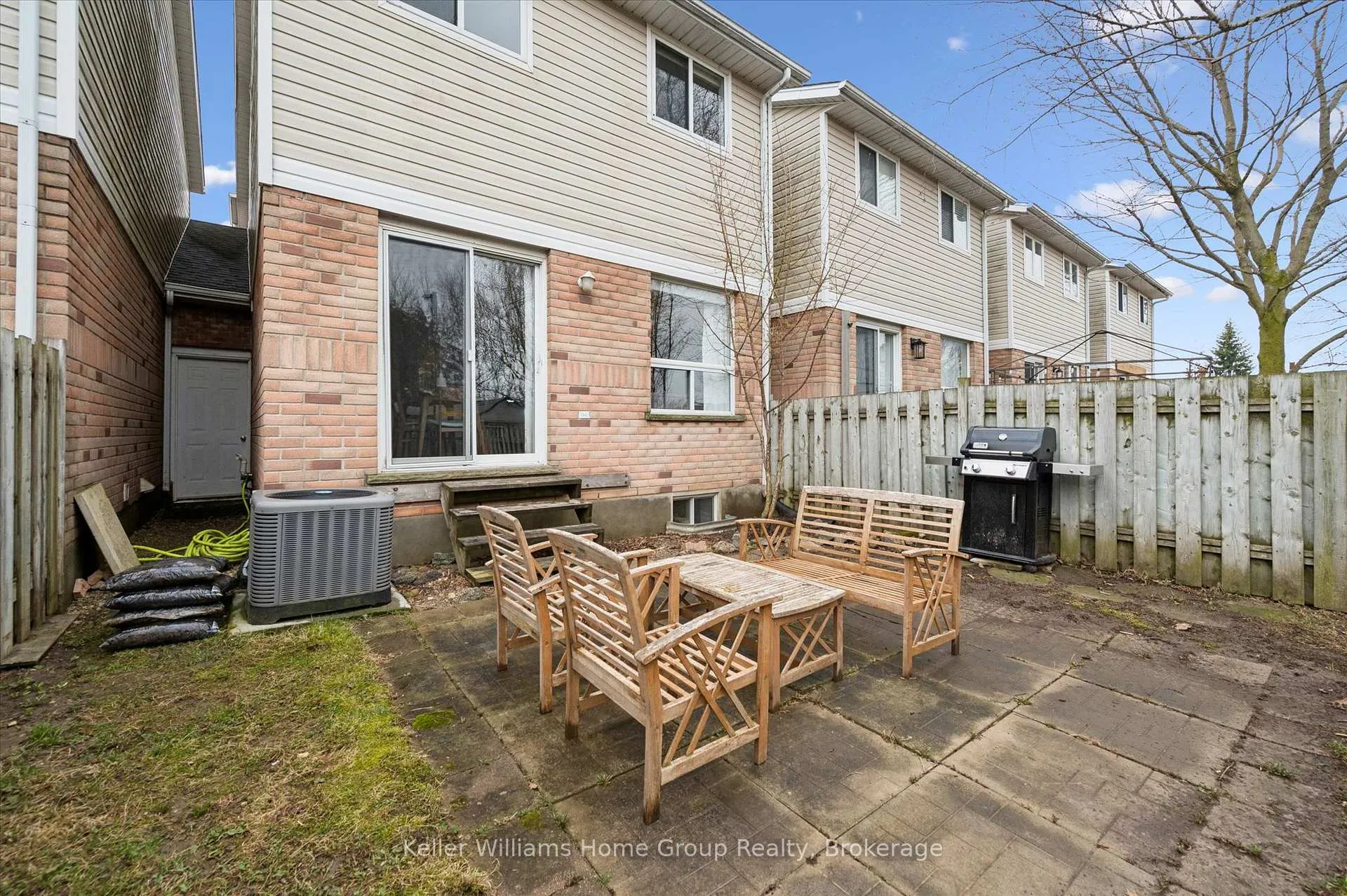 Photo 38 of 706 Denny Gate, Centre Wellington, Fergus — HOMEH
