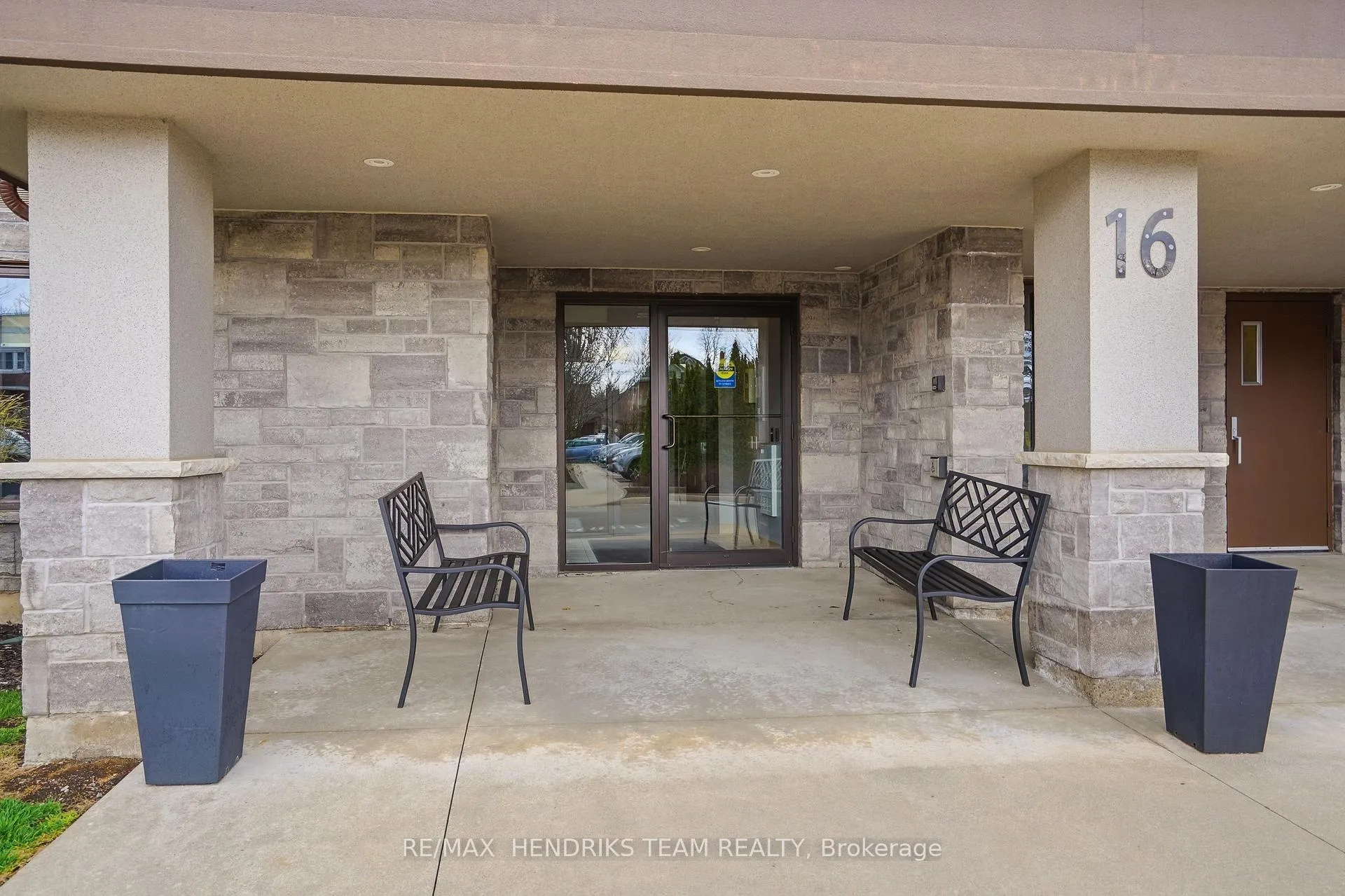 Photo 3 of Unit 109, 16 Sullivan Avenue, Thorold, Thorold Downtown — HOMEH