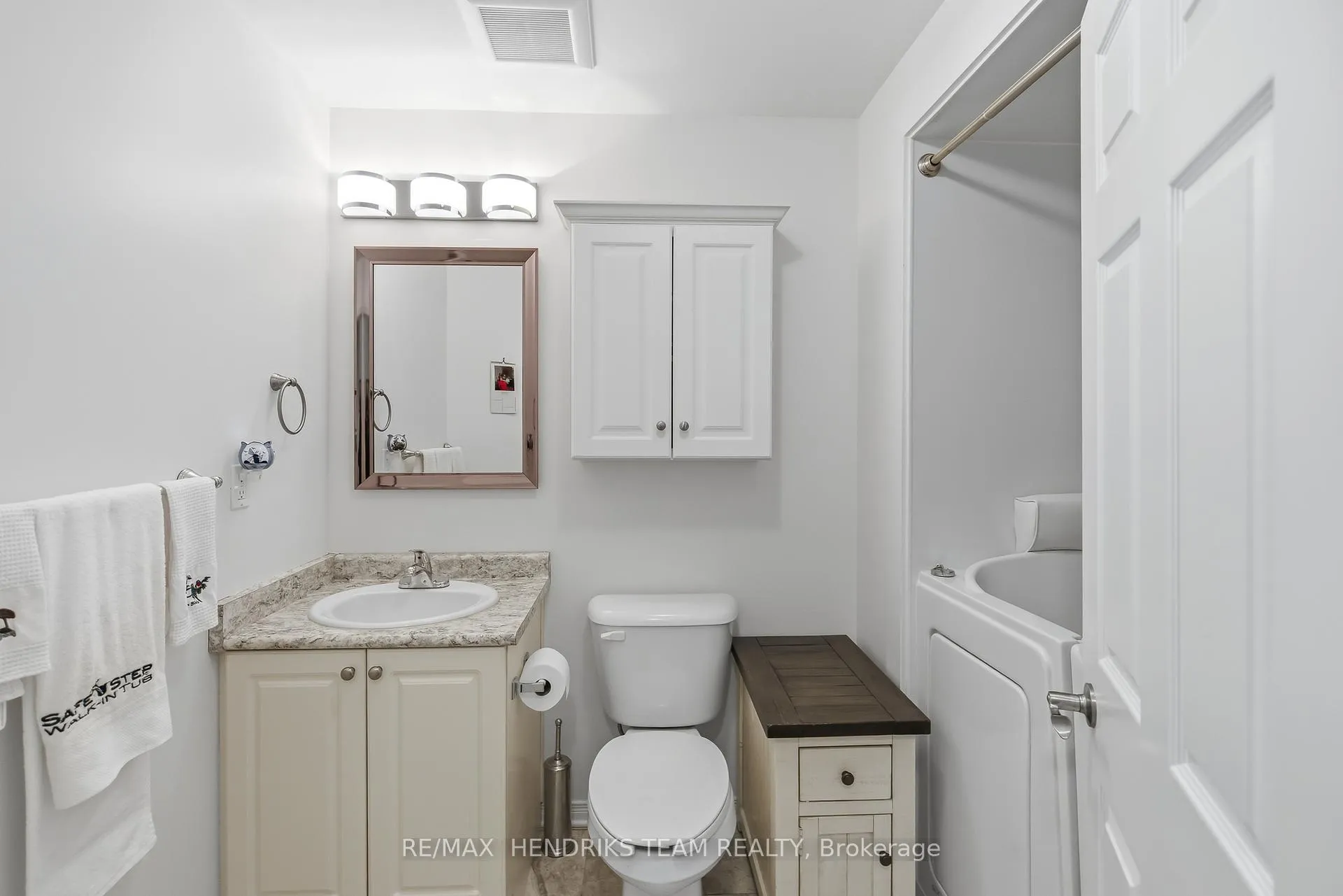 Photo 15 of Unit 109, 16 Sullivan Avenue, Thorold, Thorold Downtown — HOMEH