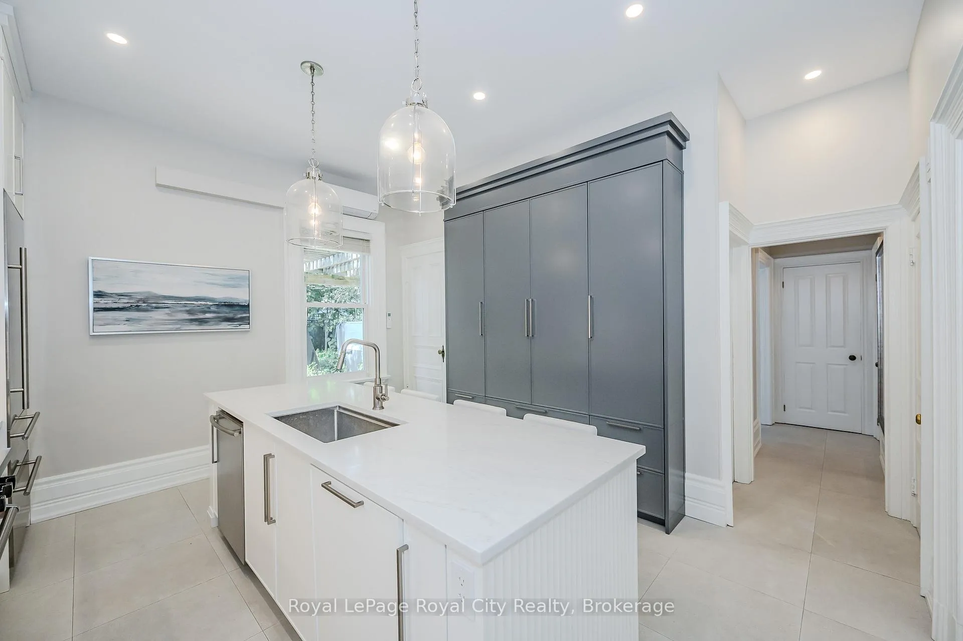 Photo 20 of 138 Dublin Street N, Guelph, Downtown — HOMEH