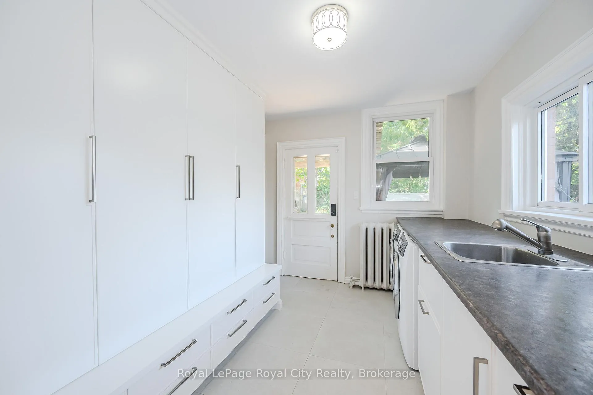 Photo 21 of 138 Dublin Street N, Guelph, Downtown — HOMEH
