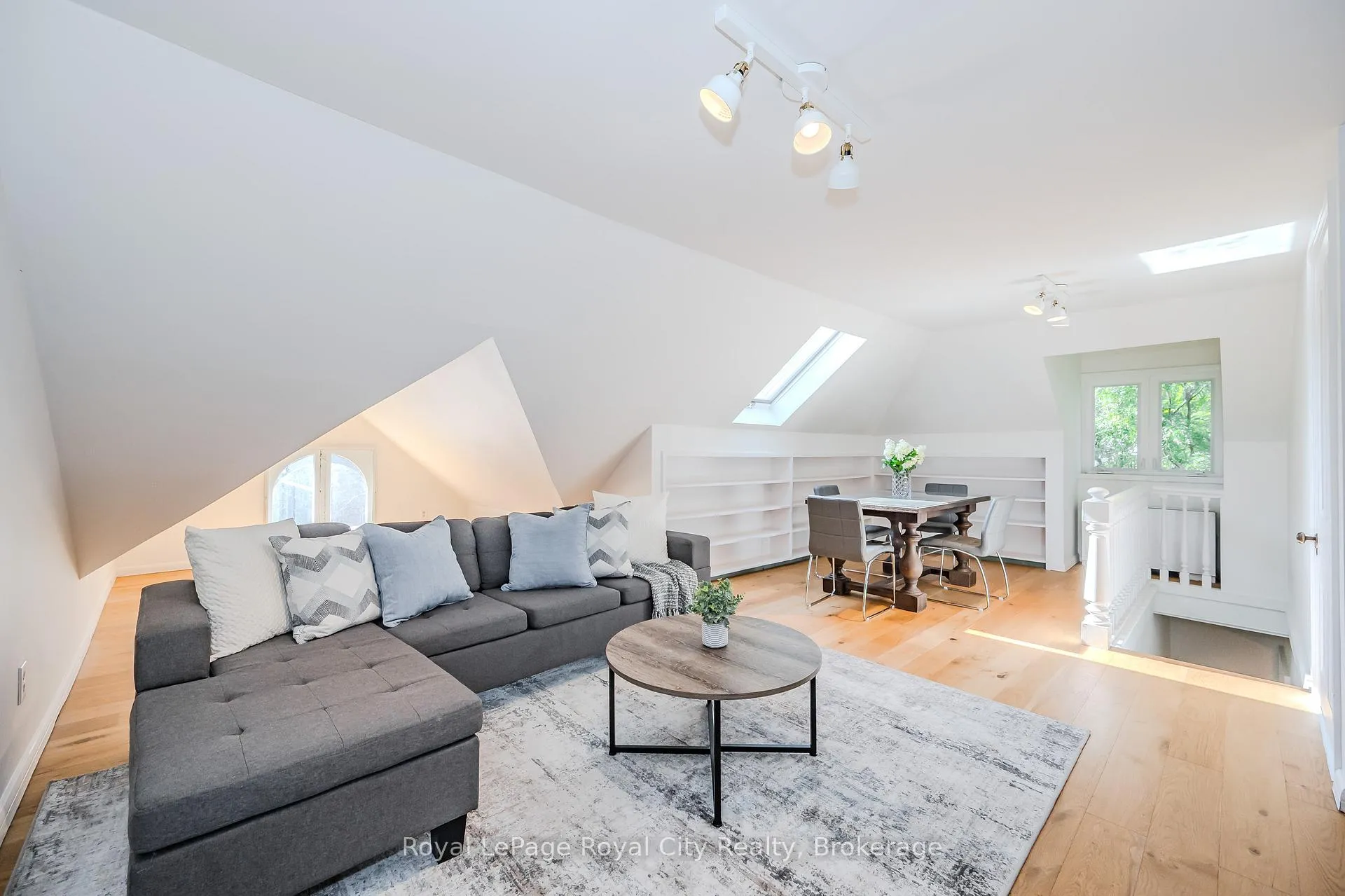 Photo 36 of 138 Dublin Street N, Guelph, Downtown — HOMEH