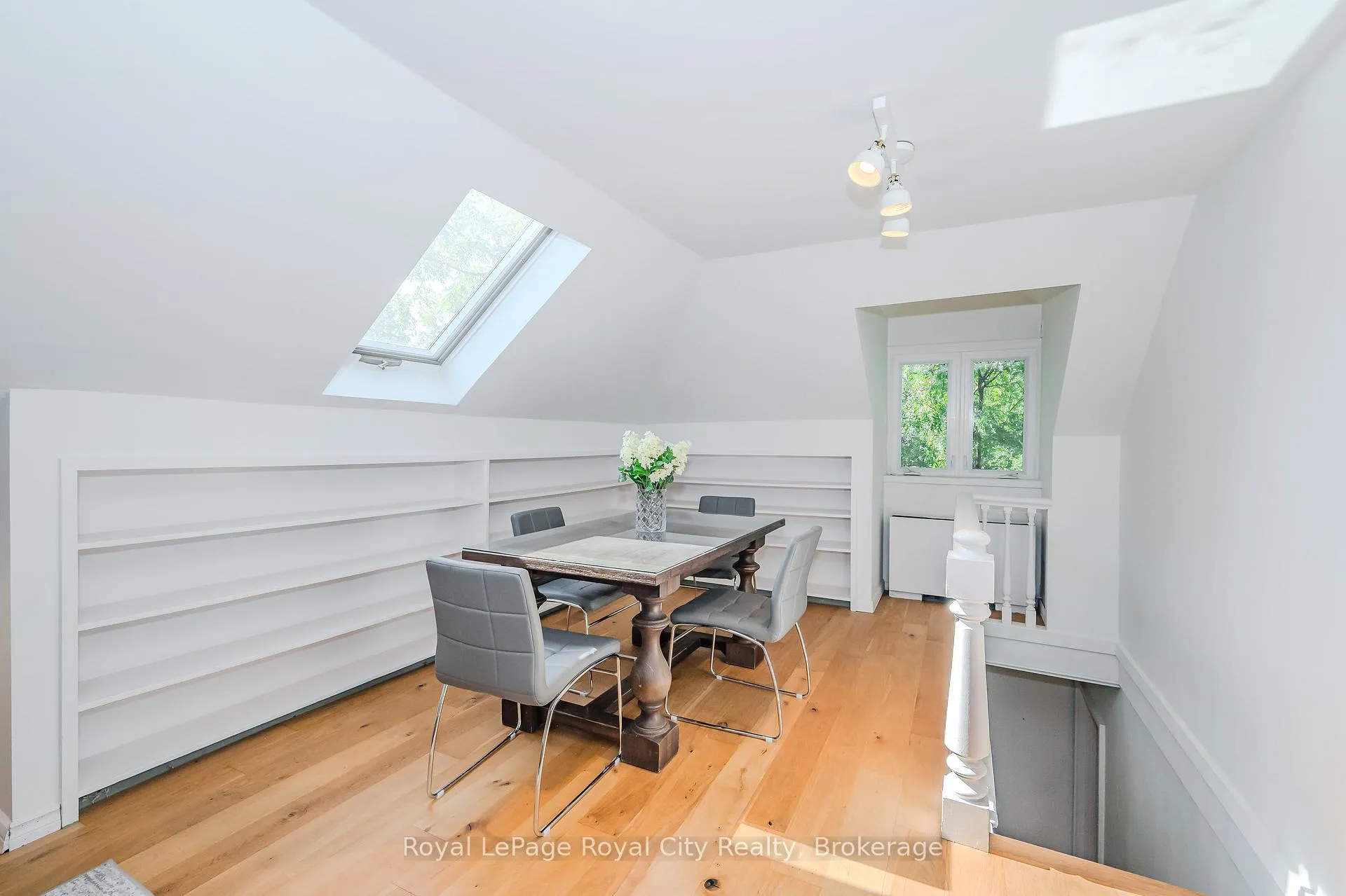 Photo 39 of 138 Dublin Street N, Guelph, Downtown — HOMEH