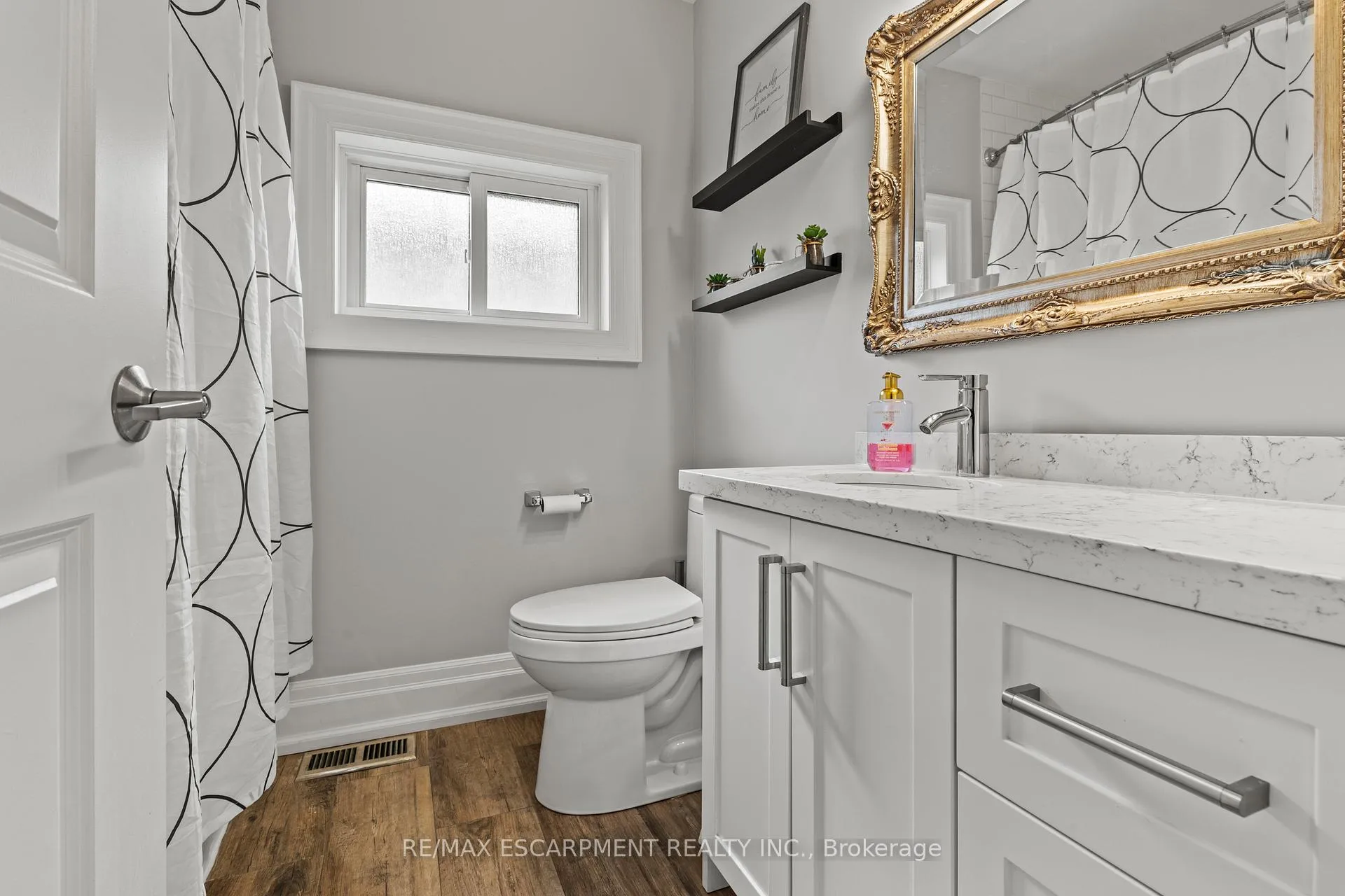 Photo 25 of 28 Bonita Drive, Hamilton, Stoney Creek — HOMEH