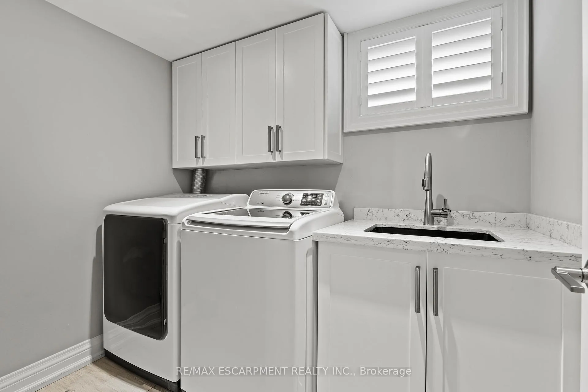 Photo 38 of 28 Bonita Drive, Hamilton, Stoney Creek — HOMEH