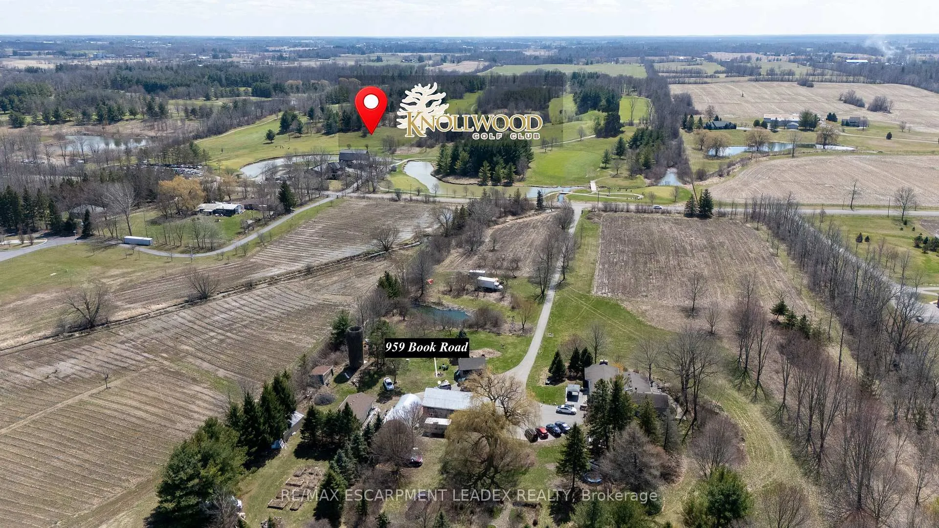 Photo 2 of 959 Book Road, Hamilton, Rural Ancaster — HOMEH