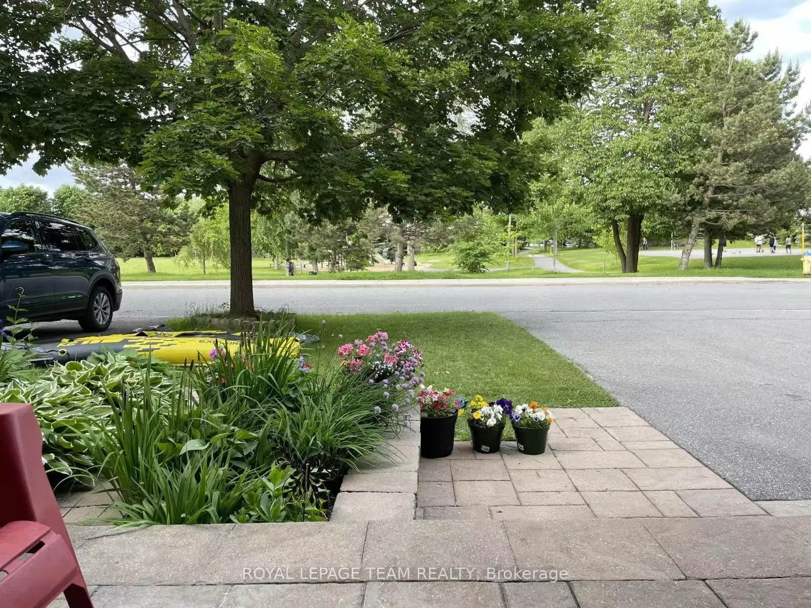 Photo 3 of 66 Gray Crescent, Ottawa, Kanata - Beaverbrook — HOMEH