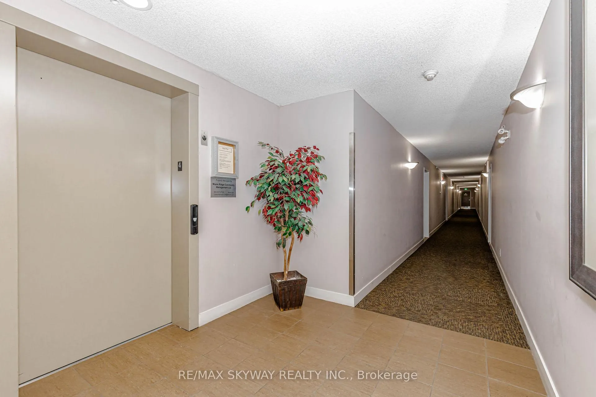 Photo 11 of Unit 1403, 8 Dayspring Circle, Brampton, Goreway Drive Corridor — HOMEH