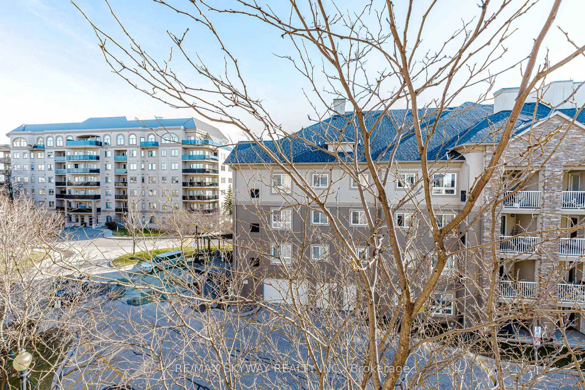 Photo 48 of Unit 1403, 8 Dayspring Circle, Brampton, Goreway Drive Corridor — HOMEH