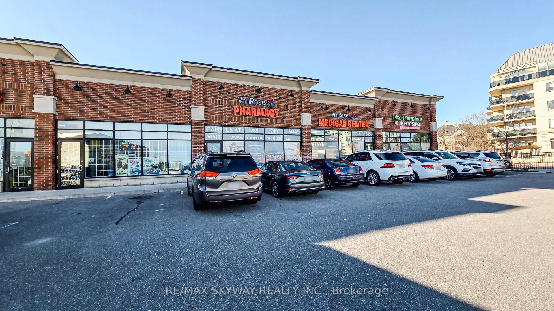Photo 50 of Unit 1403, 8 Dayspring Circle, Brampton, Goreway Drive Corridor — HOMEH