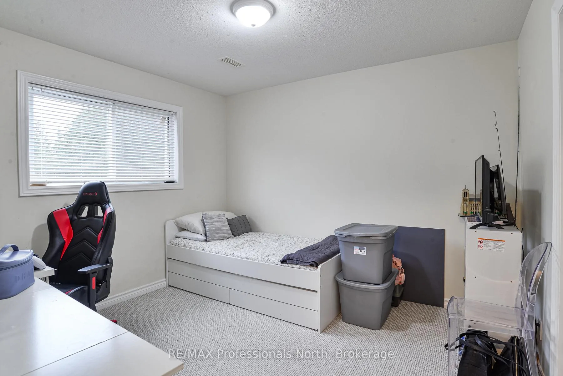 Photo 9 of Unit 12, 200 Pine Street, Bracebridge, Macaulay — HOMEH