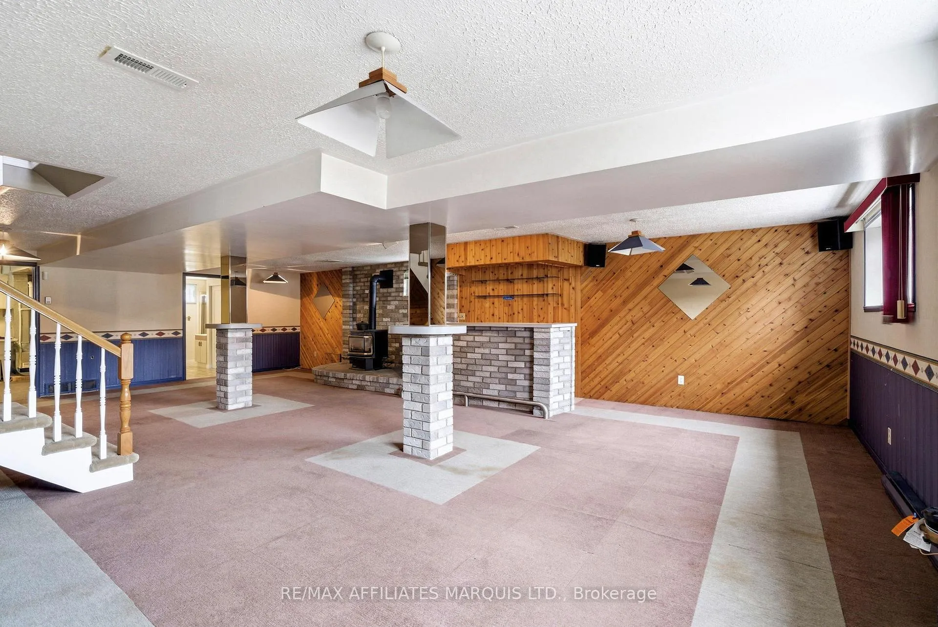 Photo 26 of 681 Champlain Drive, Cornwall — HOMEH