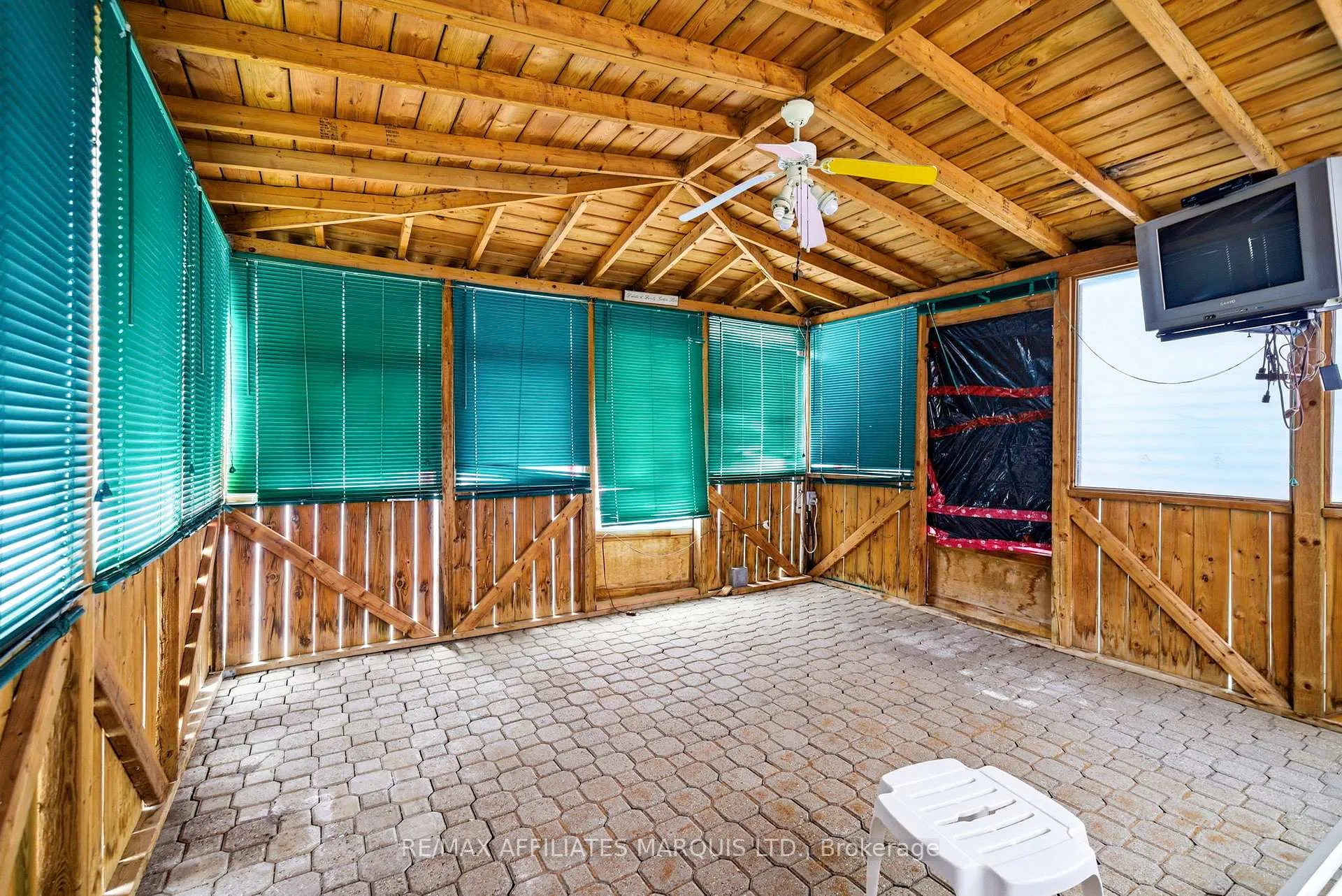 Photo 39 of 681 Champlain Drive, Cornwall — HOMEH