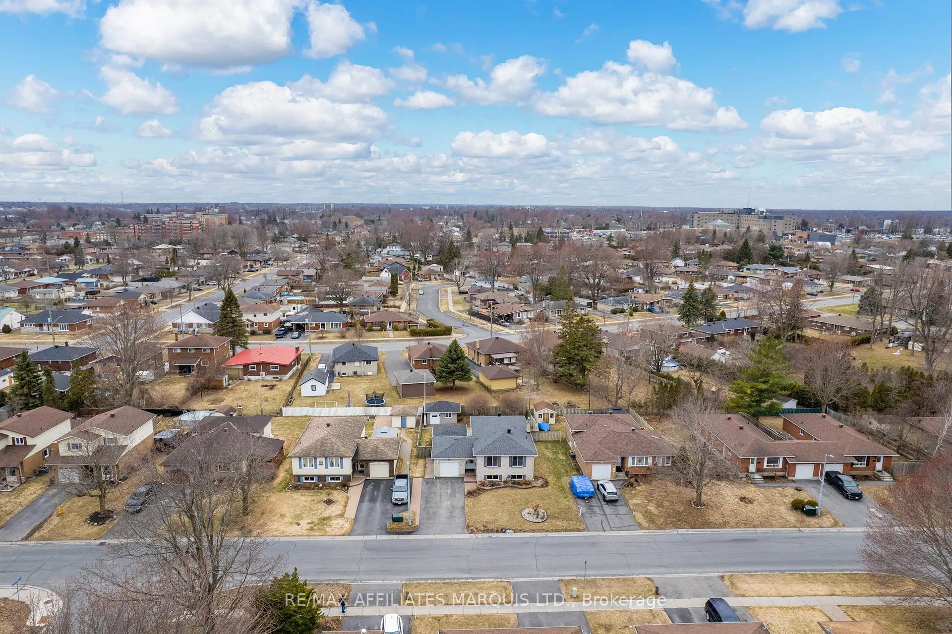 Photo 43 of 681 Champlain Drive, Cornwall — HOMEH