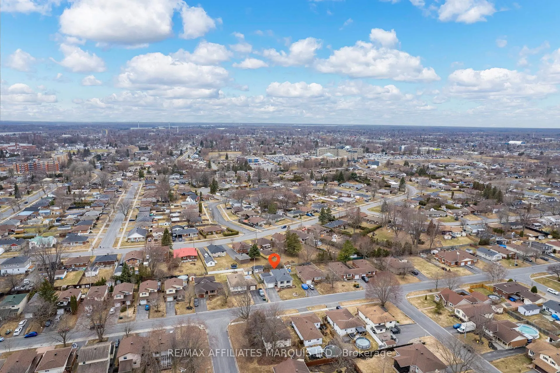 Photo 45 of 681 Champlain Drive, Cornwall — HOMEH