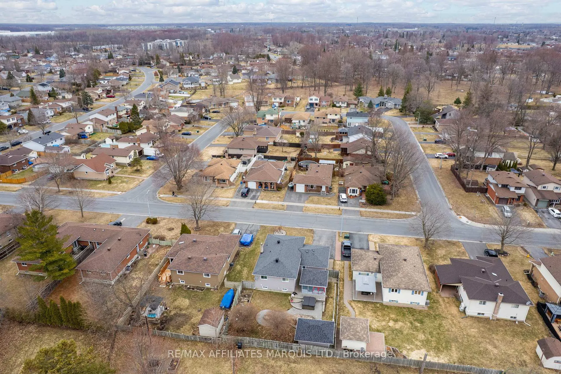 Photo 47 of 681 Champlain Drive, Cornwall — HOMEH