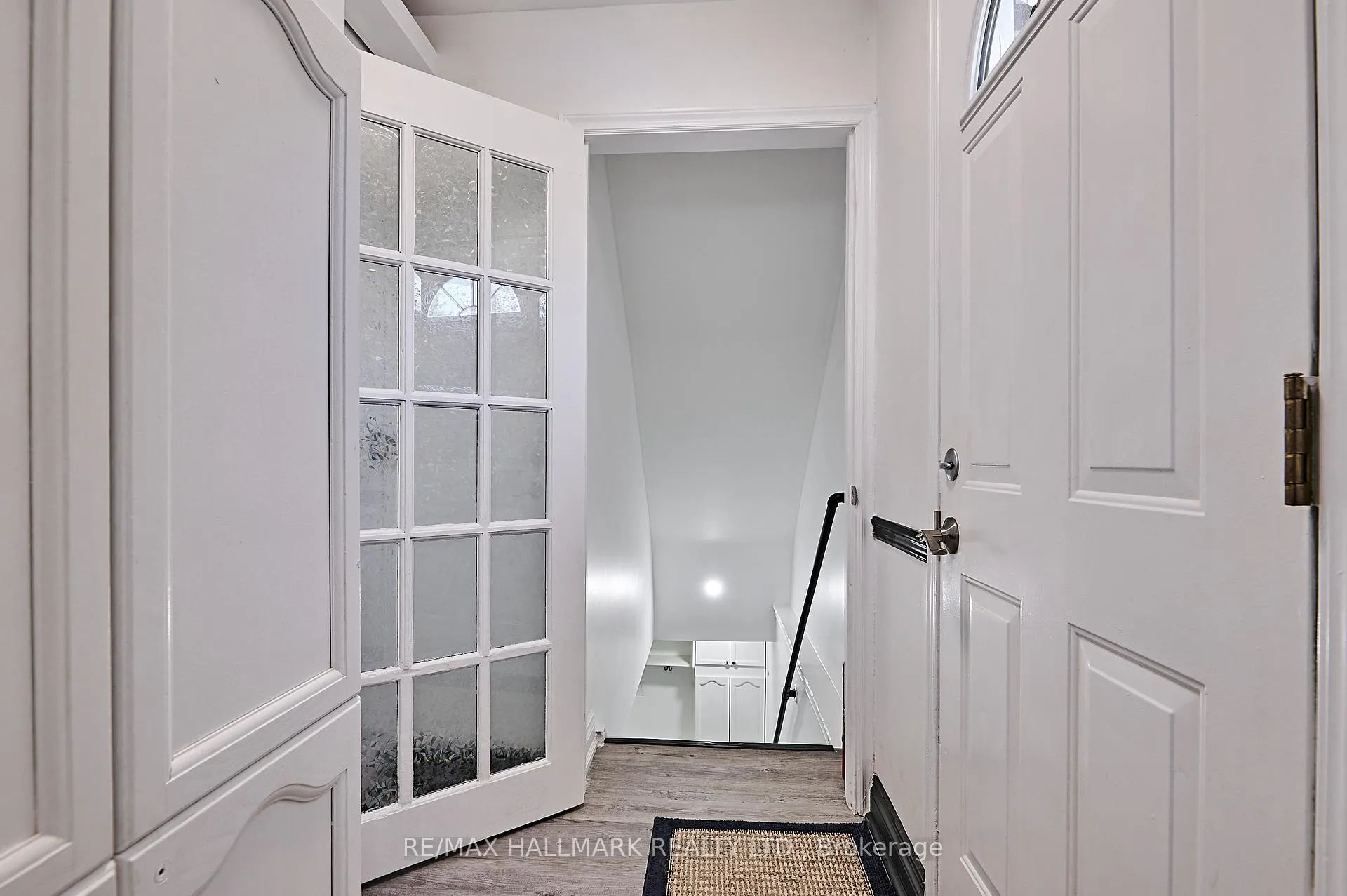 Photo 3 of 26 Michael Boulevard, Whitby, Lynde Creek — HOMEH