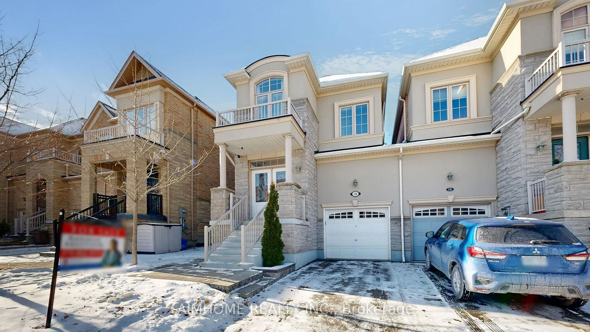 Photo 2 of 18 Bristlewood Crescent, Vaughan, Patterson — HOMEH