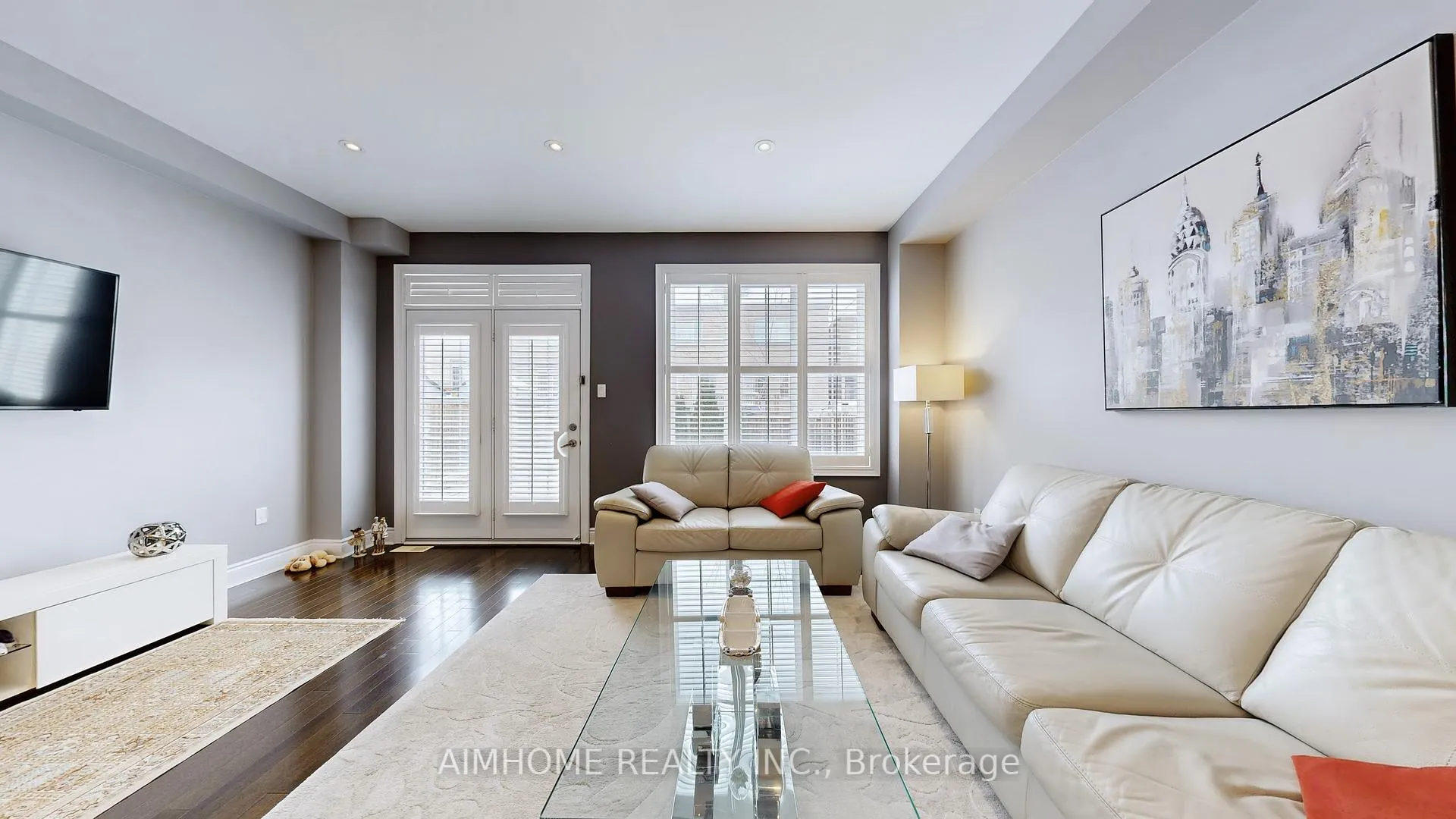 Photo 5 of 18 Bristlewood Crescent, Vaughan, Patterson — HOMEH