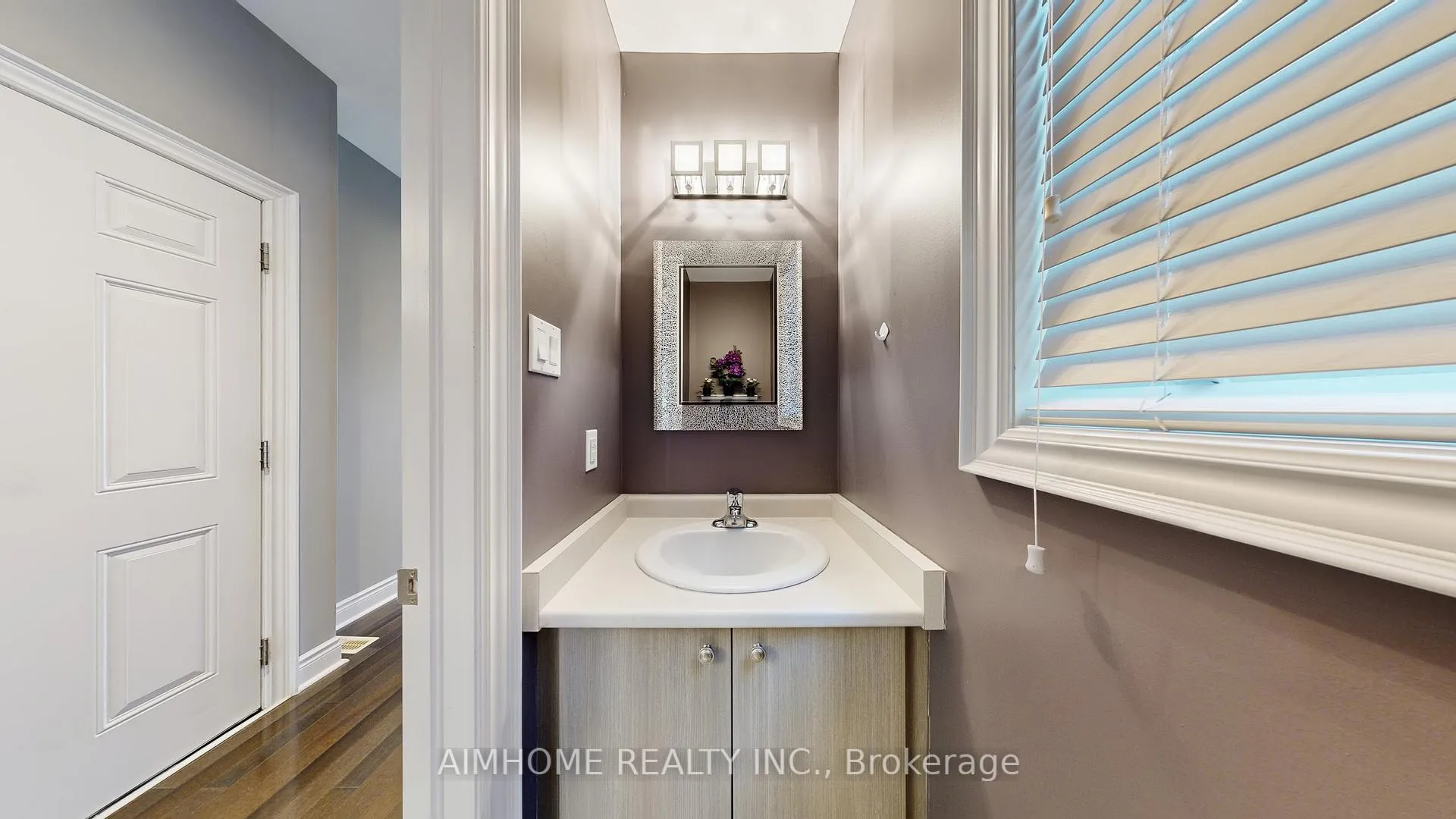 Photo 17 of 18 Bristlewood Crescent, Vaughan, Patterson — HOMEH