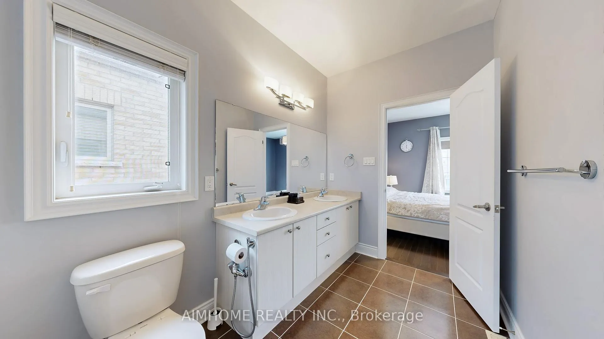 Photo 27 of 18 Bristlewood Crescent, Vaughan, Patterson — HOMEH