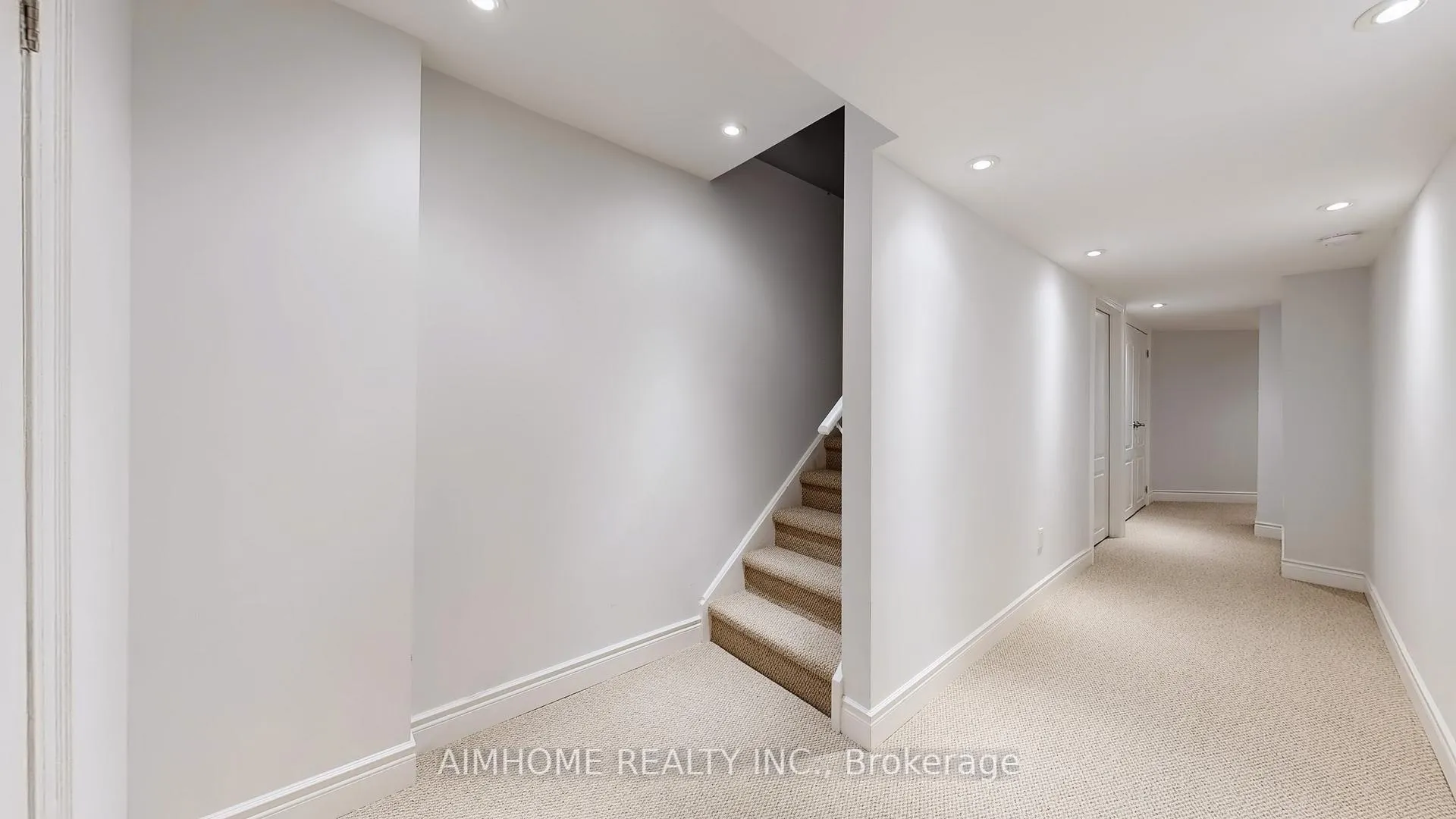 Photo 41 of 18 Bristlewood Crescent, Vaughan, Patterson — HOMEH