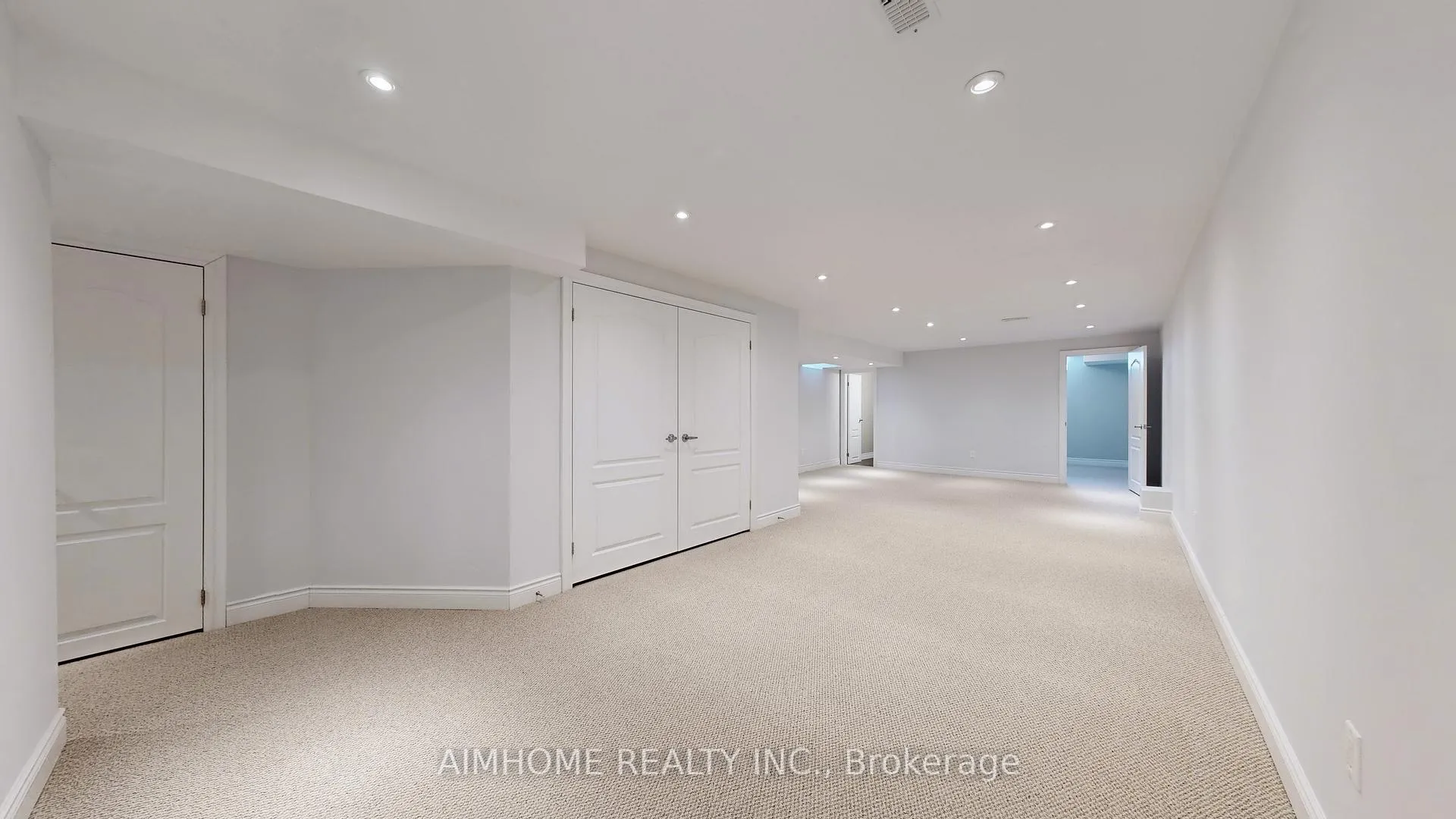 Photo 42 of 18 Bristlewood Crescent, Vaughan, Patterson — HOMEH