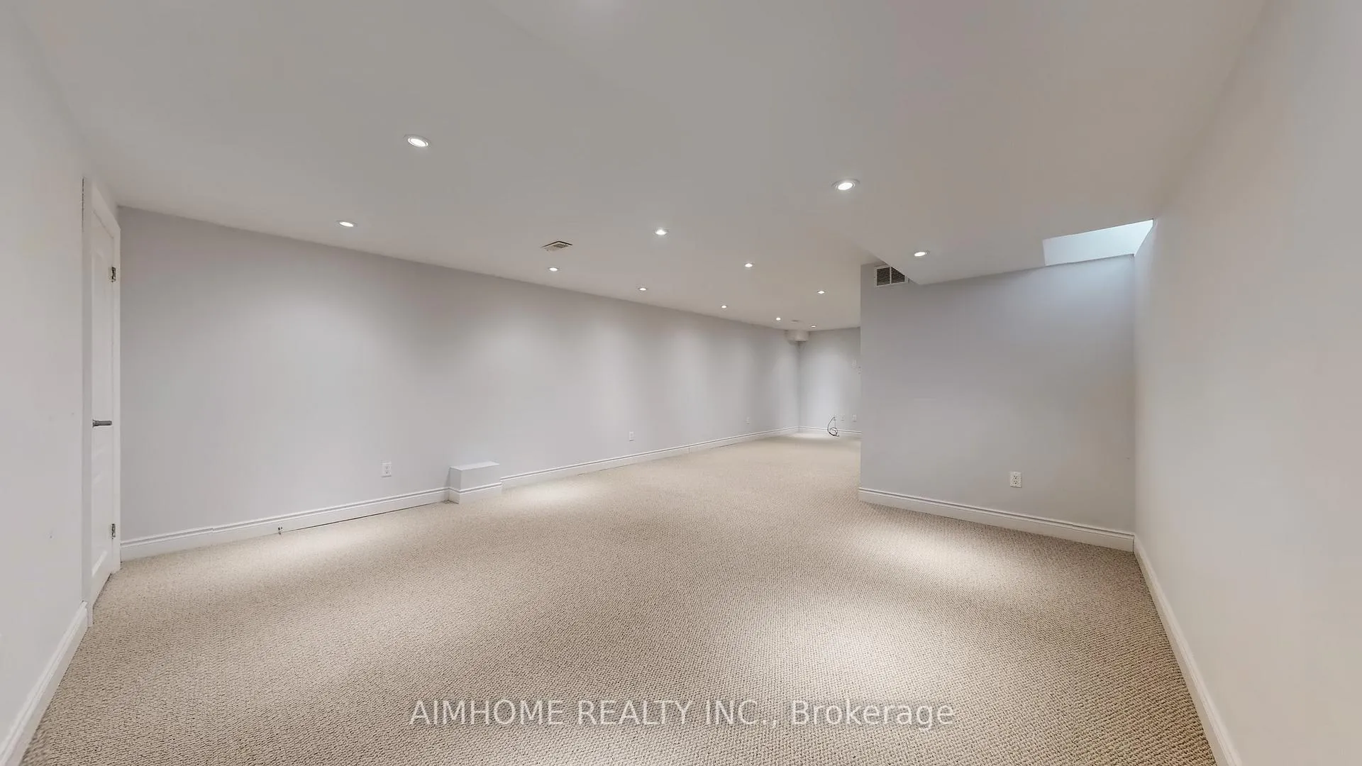 Photo 44 of 18 Bristlewood Crescent, Vaughan, Patterson — HOMEH