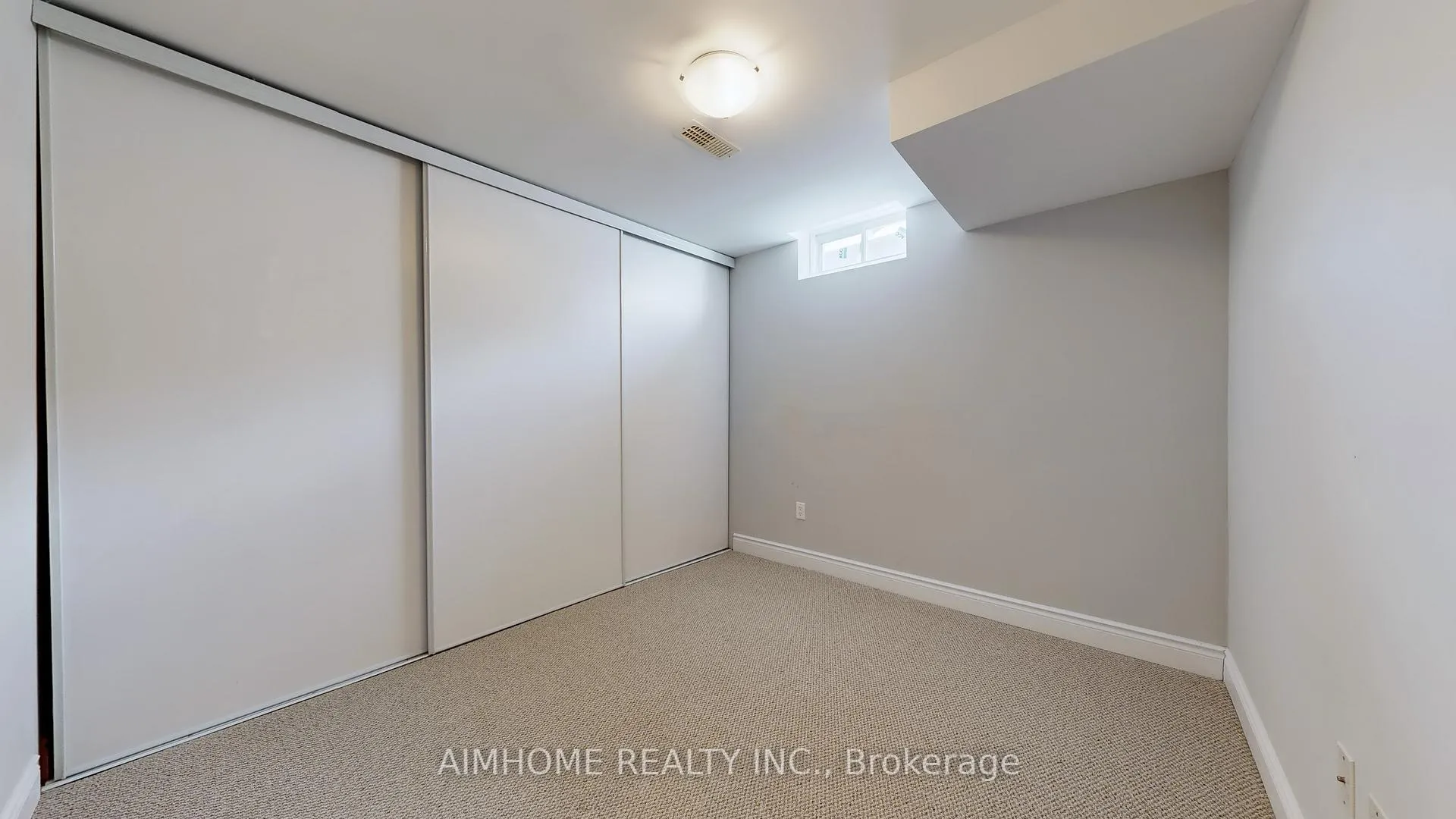 Photo 46 of 18 Bristlewood Crescent, Vaughan, Patterson — HOMEH
