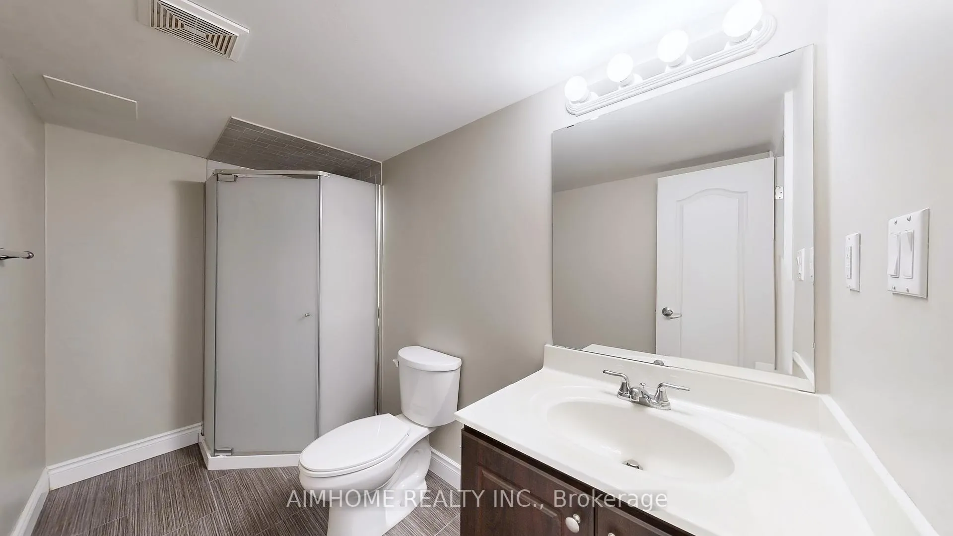 Photo 47 of 18 Bristlewood Crescent, Vaughan, Patterson — HOMEH
