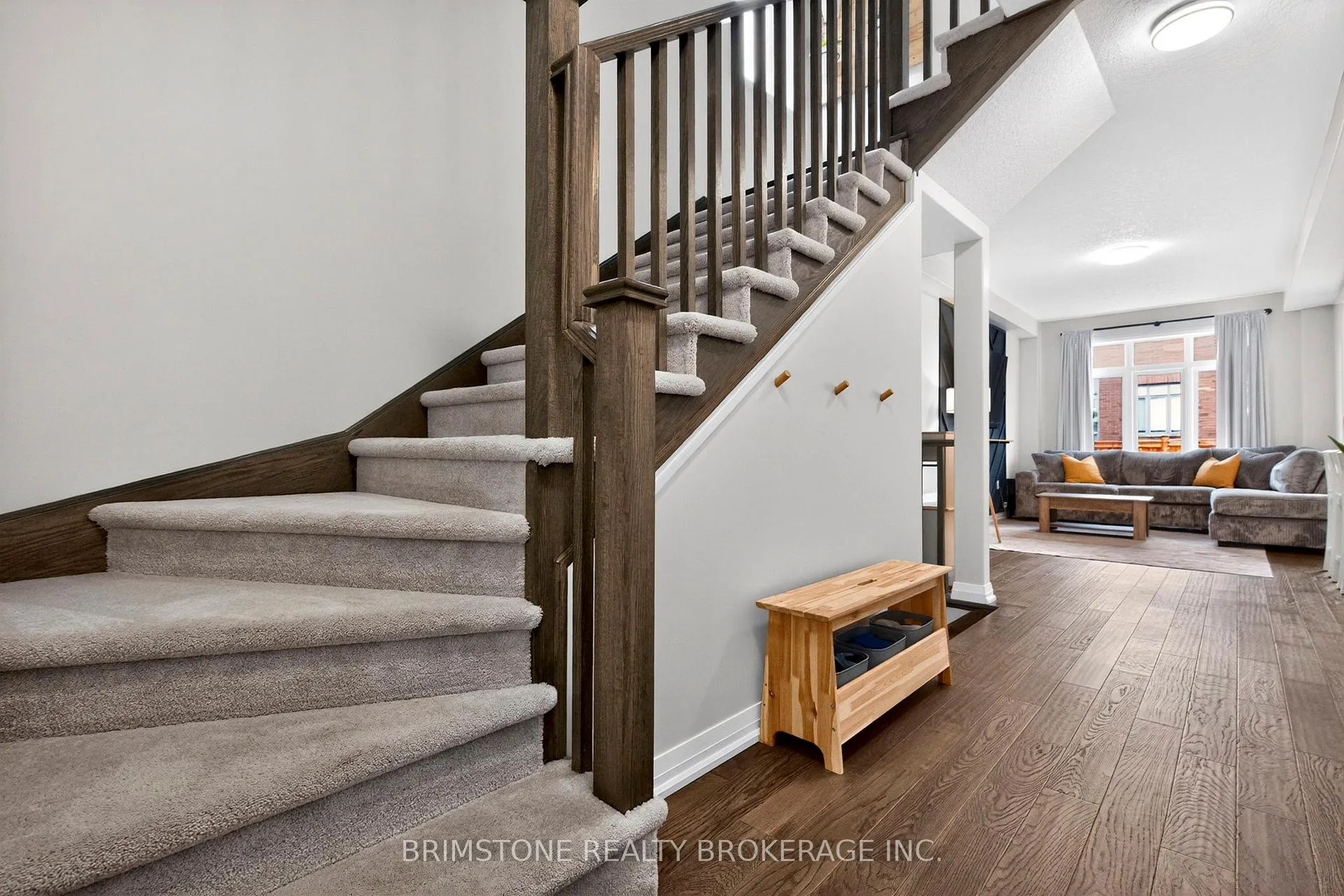 Photo 13 of 63 Copperhill Heights, Barrie, Painswick South — HOMEH