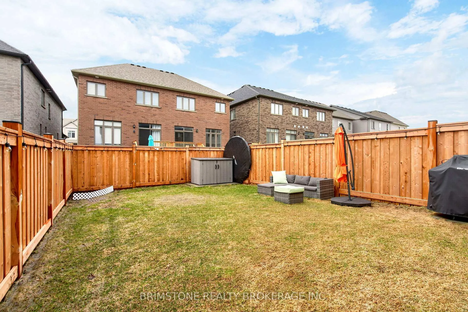 Photo 21 of 63 Copperhill Heights, Barrie, Painswick South — HOMEH