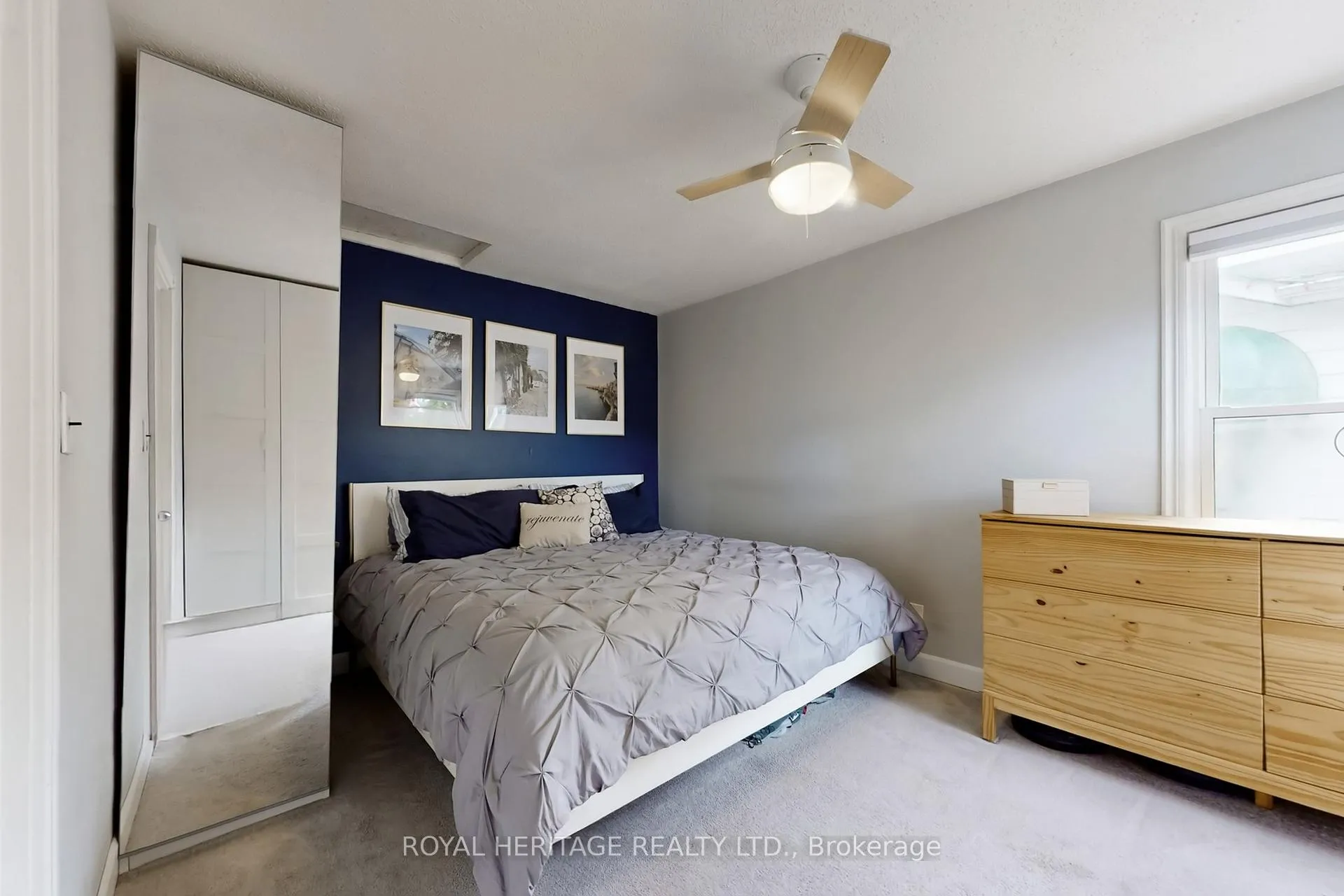 Photo 17 of 24 York Street, Ajax, Central — HOMEH
