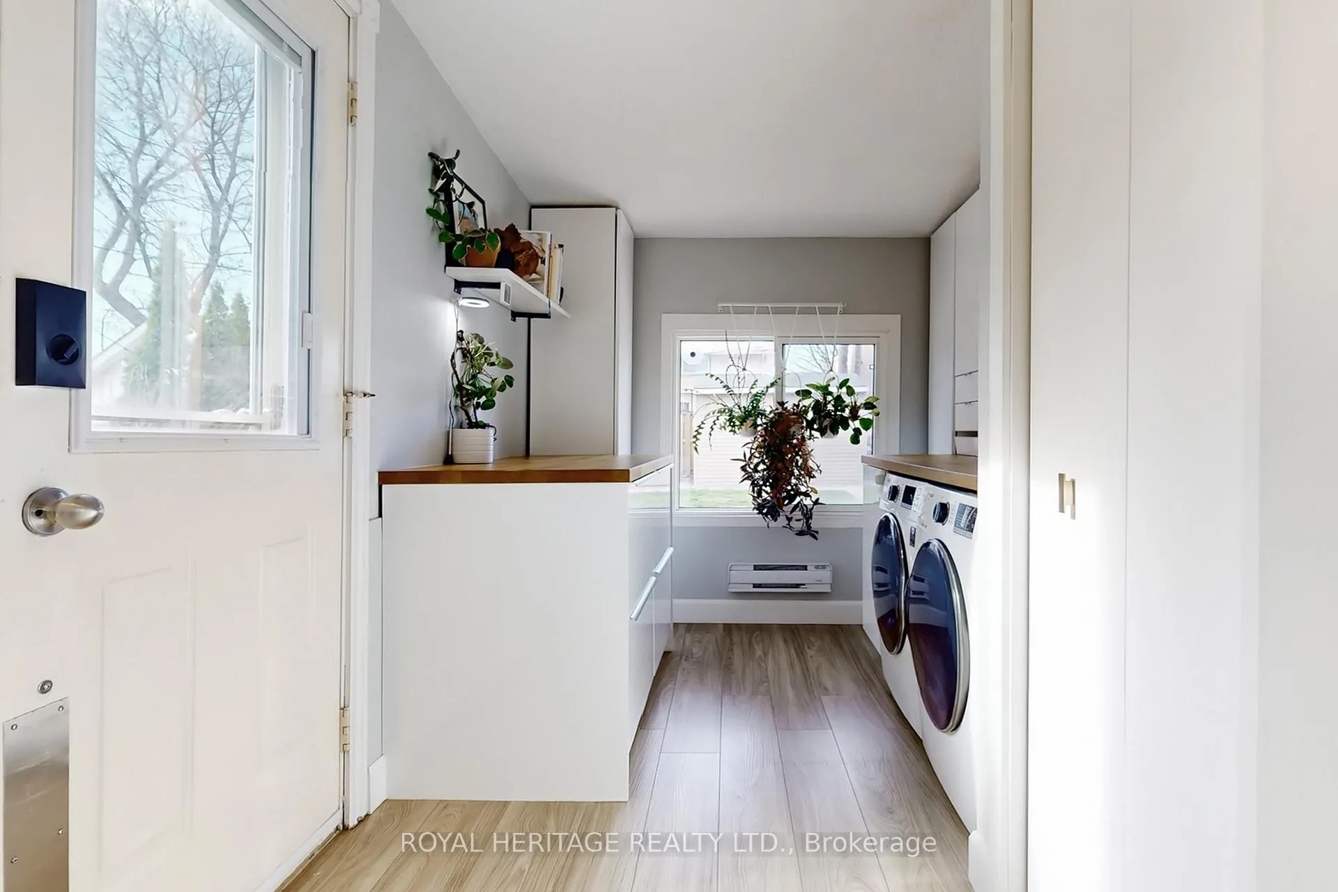 Photo 26 of 24 York Street, Ajax, Central — HOMEH