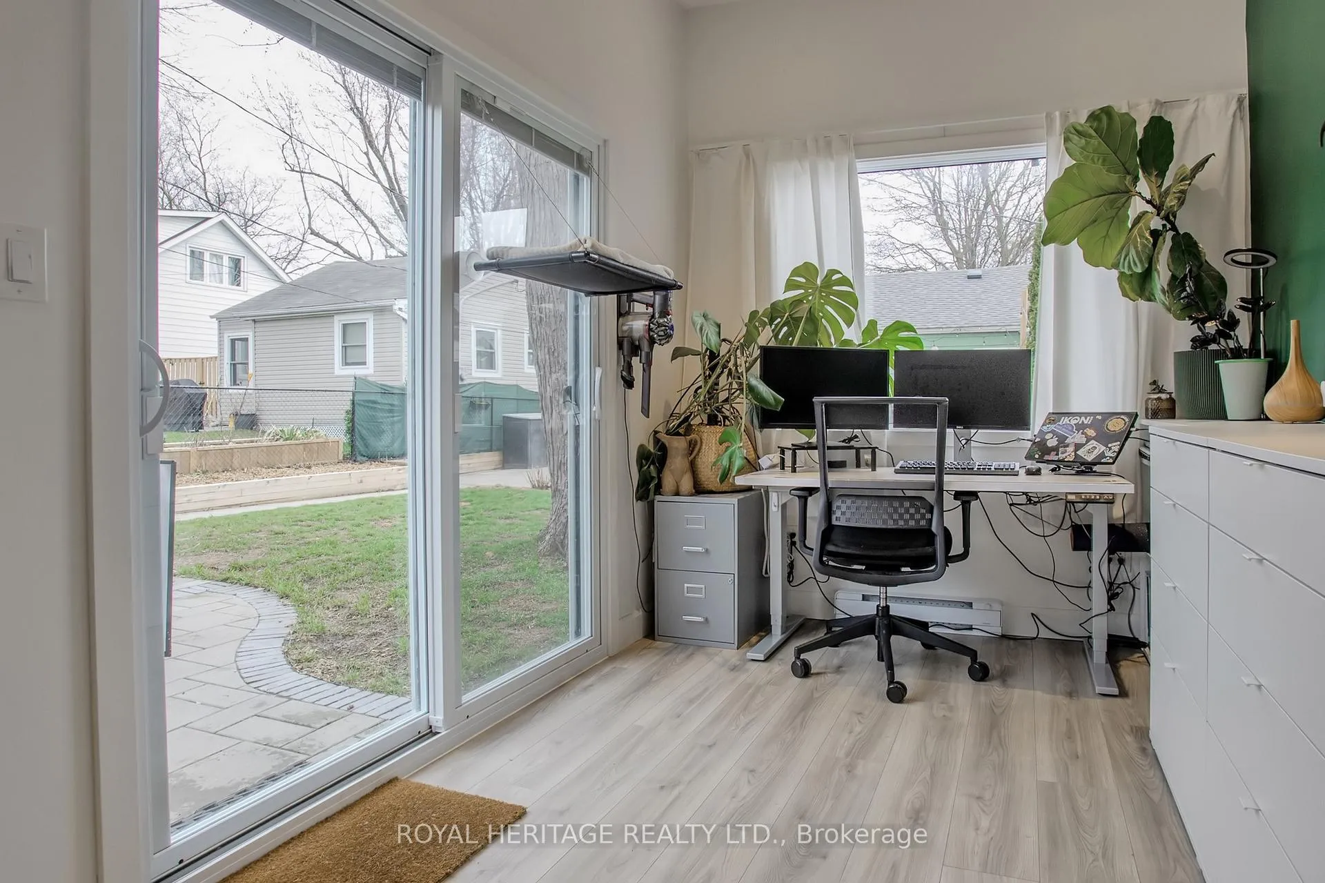Photo 33 of 24 York Street, Ajax, Central — HOMEH