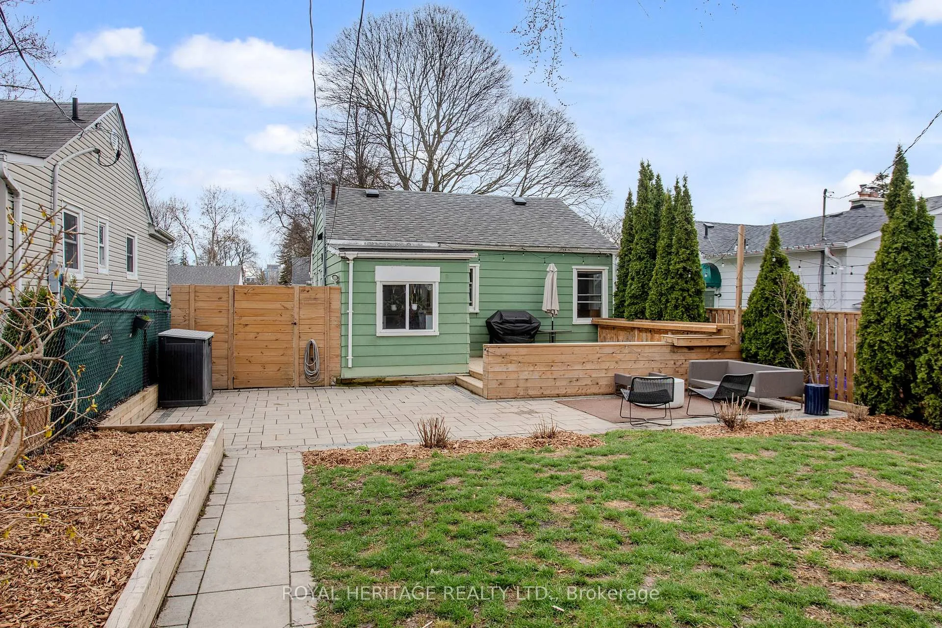 Photo 39 of 24 York Street, Ajax, Central — HOMEH