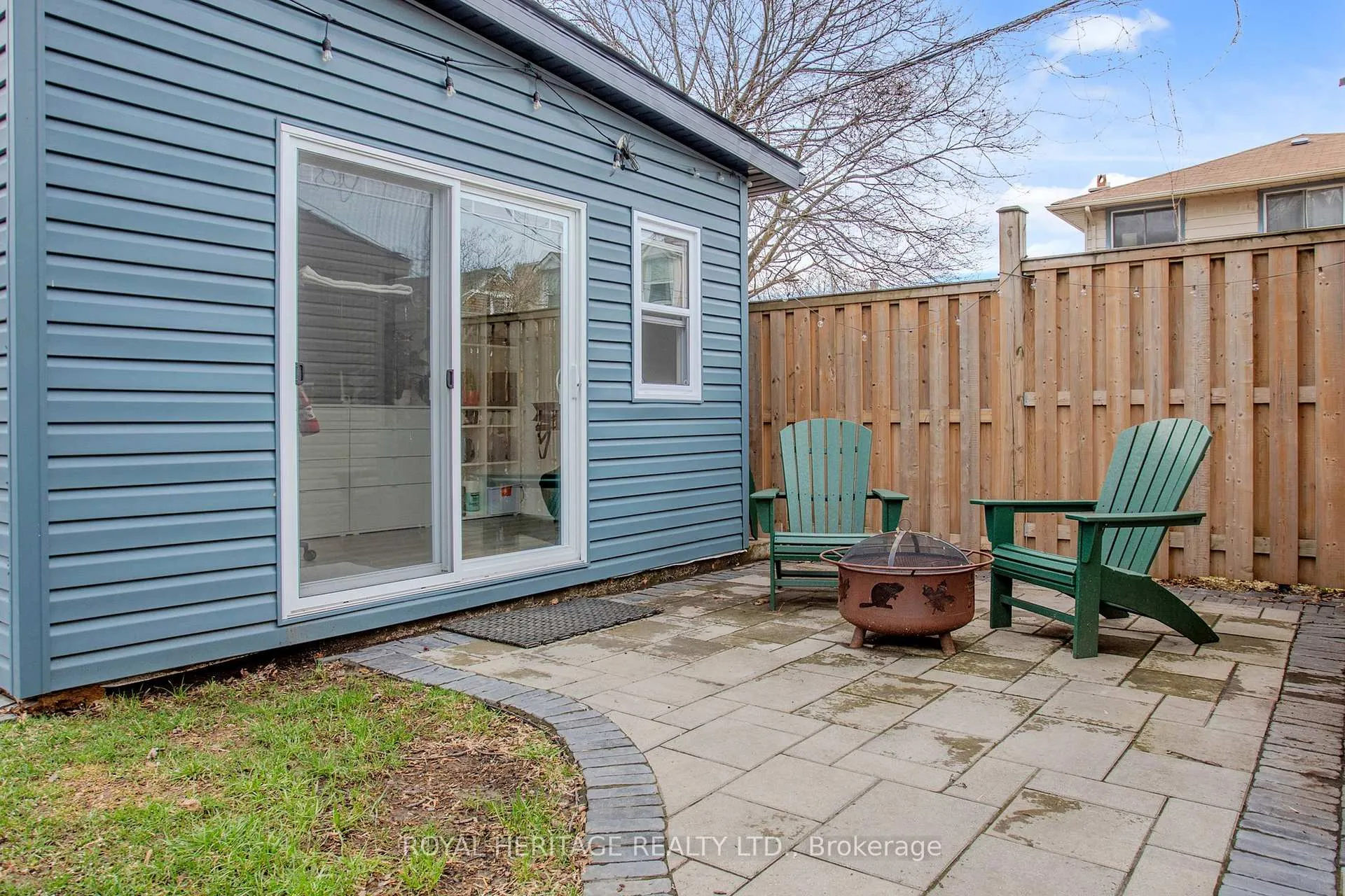Photo 42 of 24 York Street, Ajax, Central — HOMEH