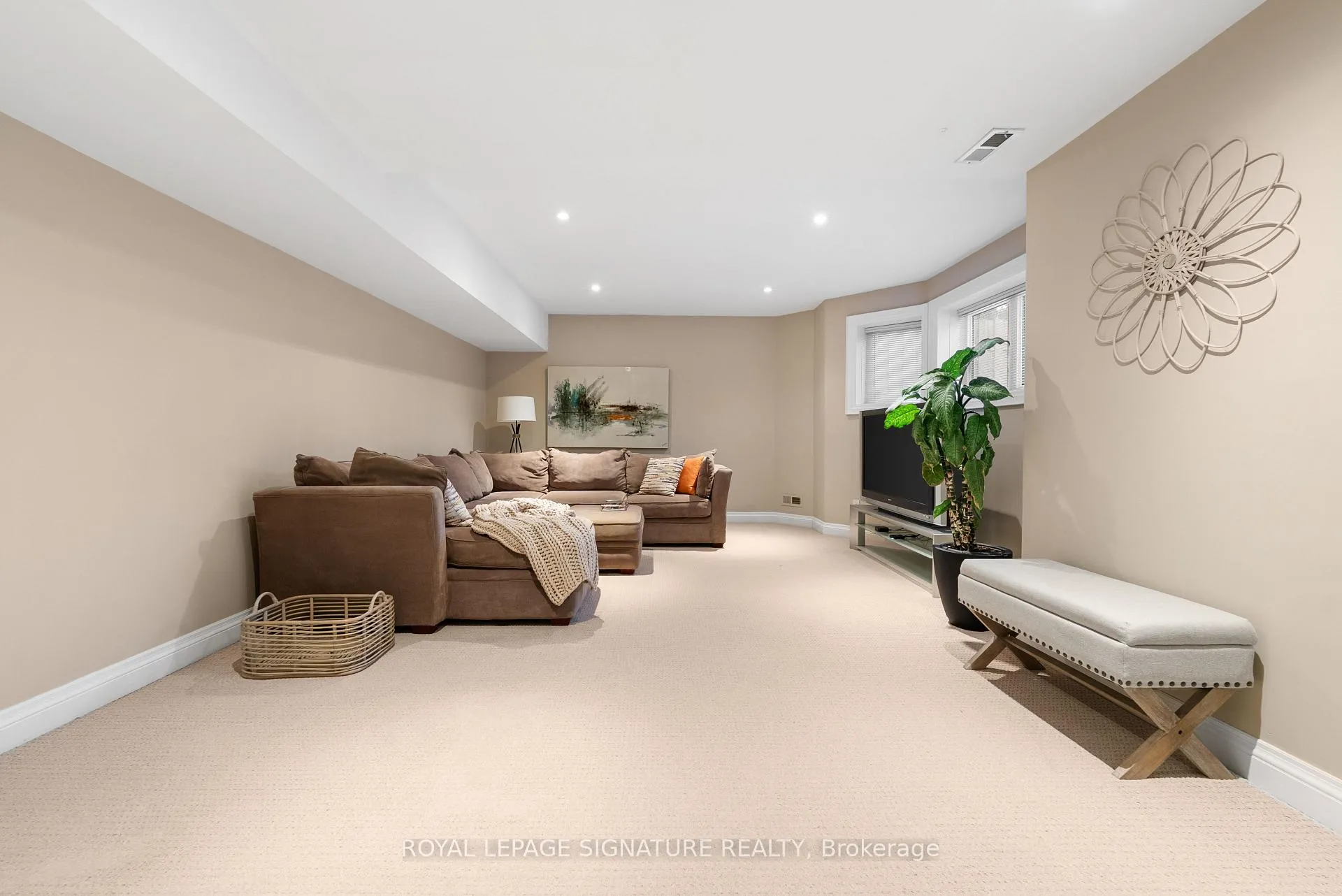 Photo 27 of 68 Carmichael Avenue, Toronto, Bedford Park-Nortown — HOMEH